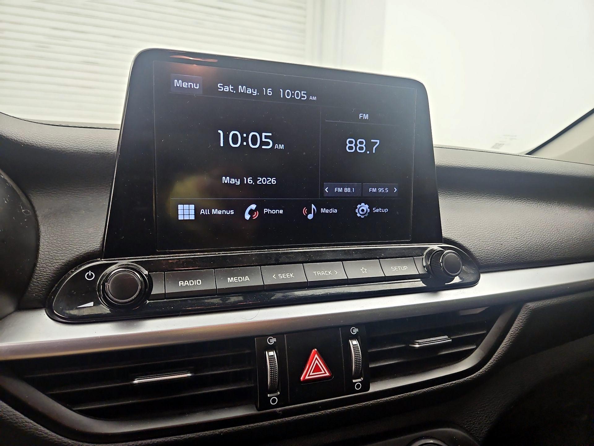 Thumbnail: 2024 Kia Forte - 13
