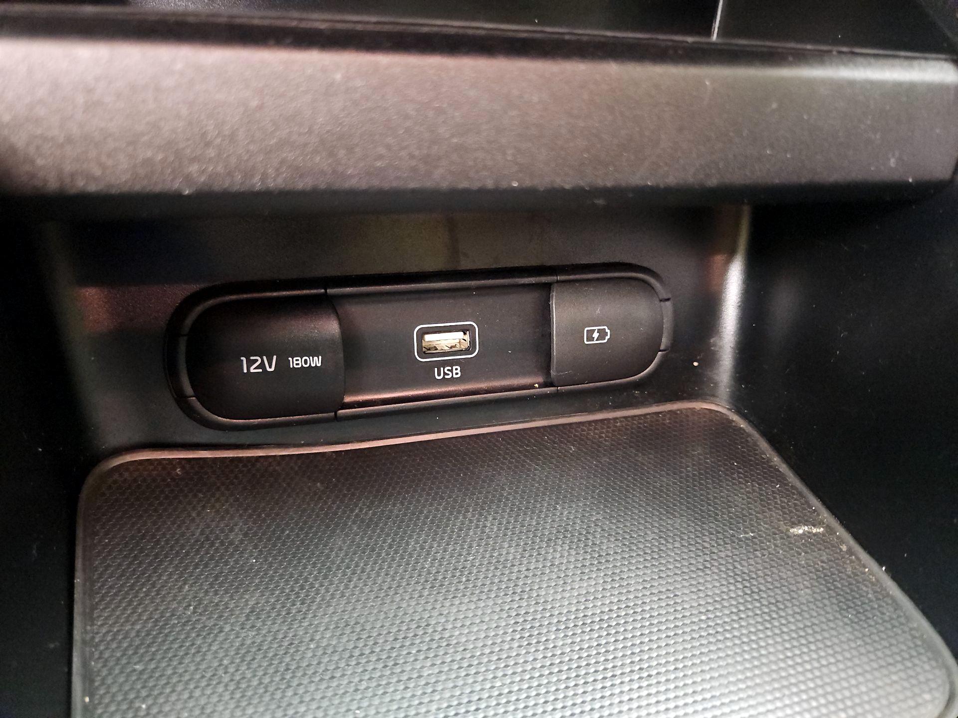 Thumbnail: 2024 Kia Forte - 16