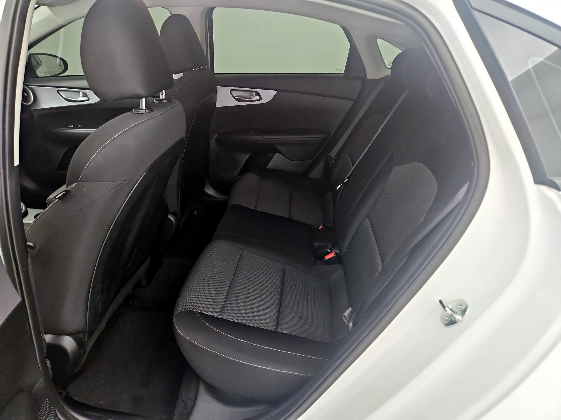 Thumbnail: 2024 Kia Forte - 17