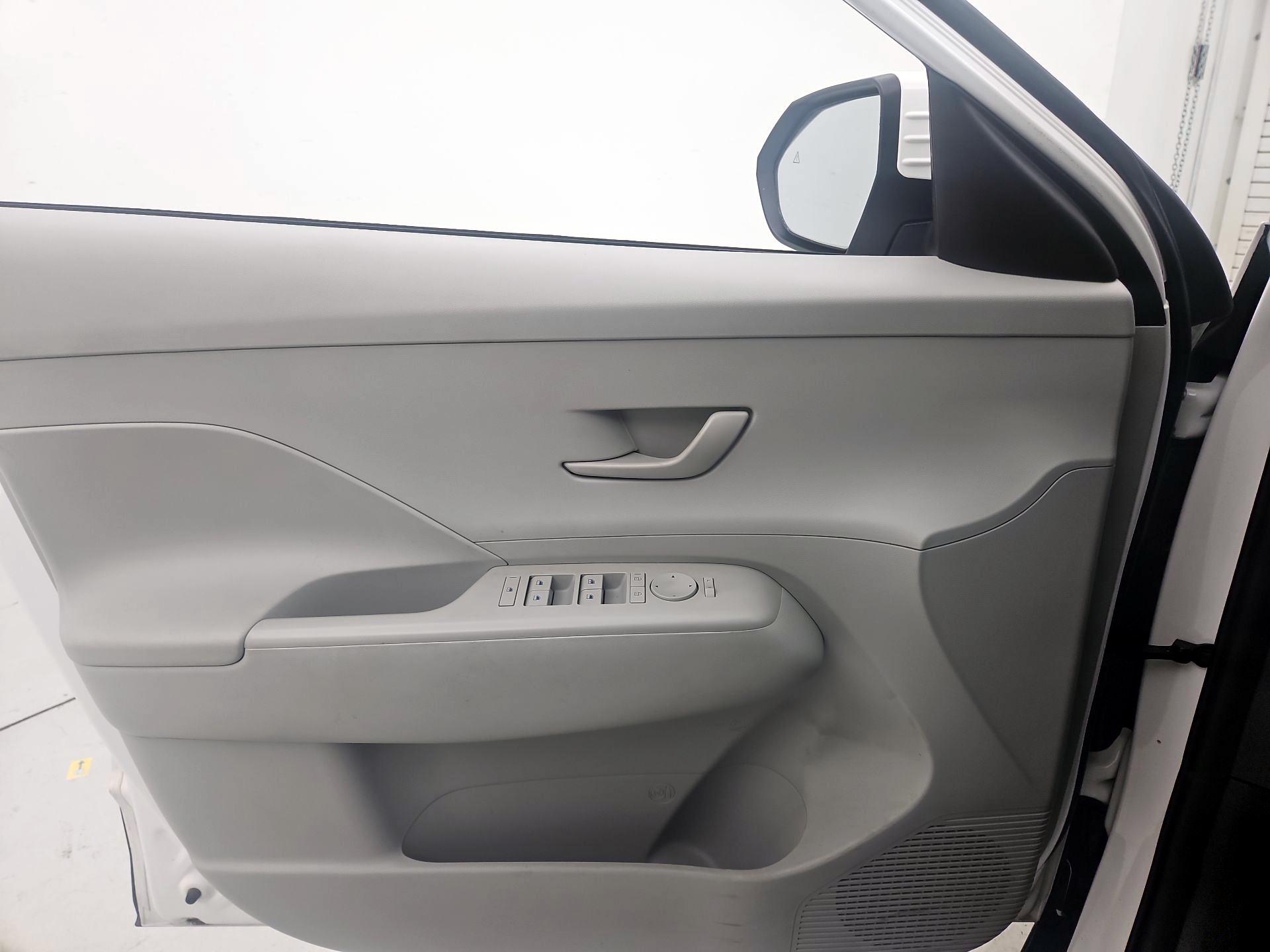 Thumbnail: 2025 Hyundai Kona - 12