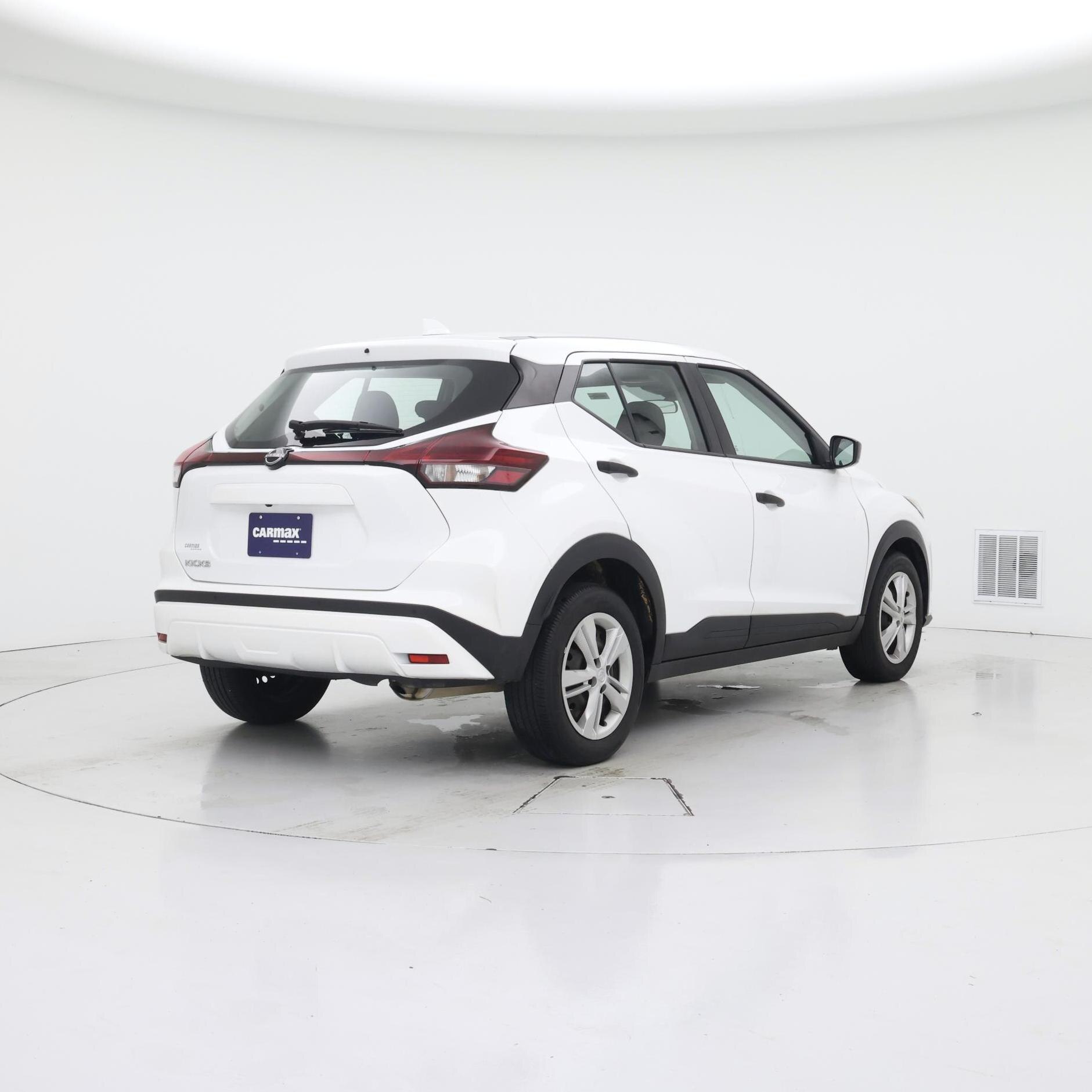 Thumbnail: 2024 Nissan Kicks - 8