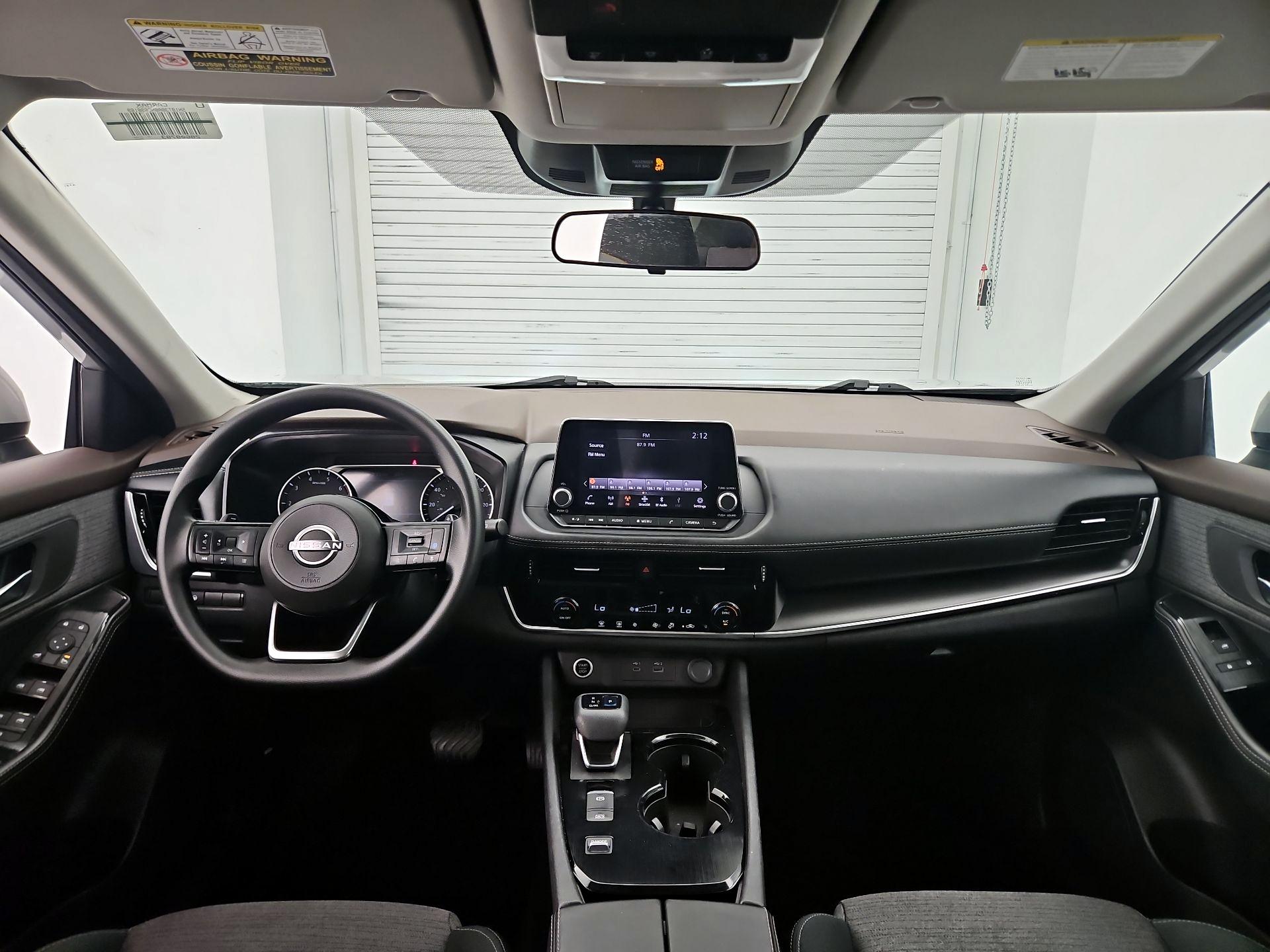 Thumbnail: 2022 Nissan Rogue - 8