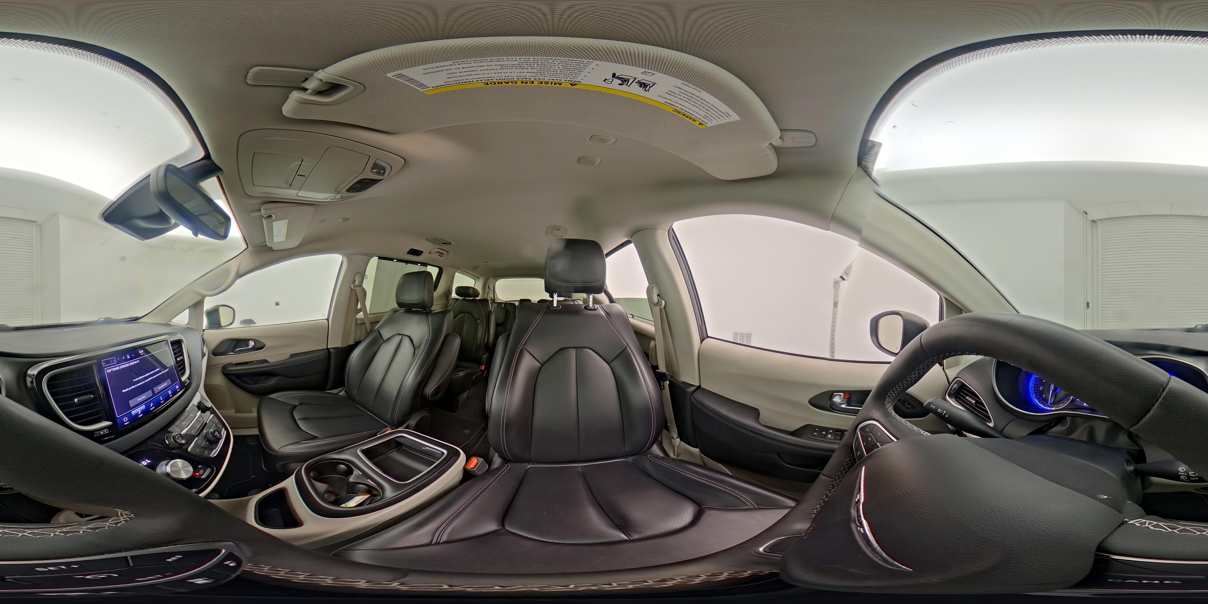2023 Chrysler Pacifica Touring L - Photo 26