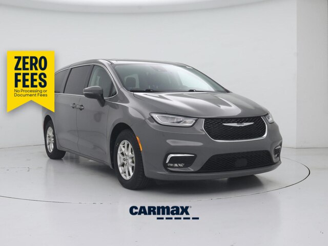 Gray 2023 Chrysler Pacifica Touring L FWD Minivan Front-Wheel Drive Automatic