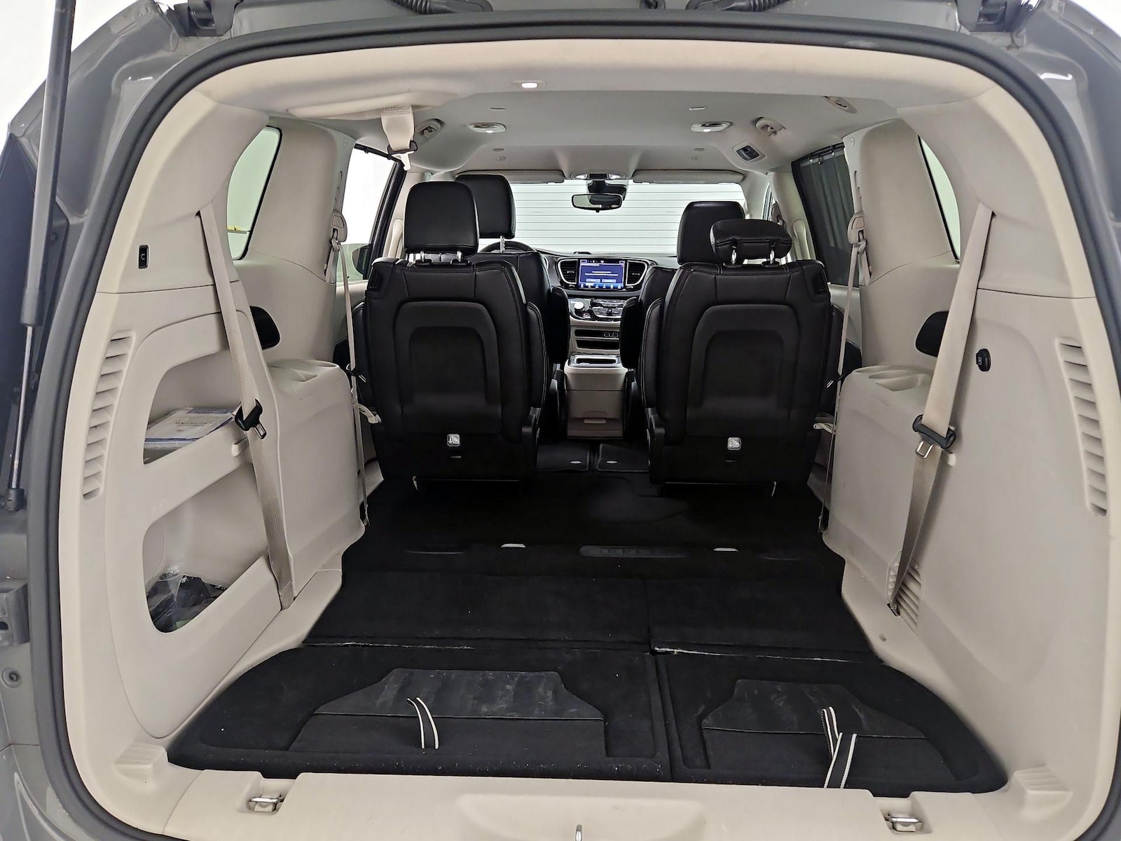 2023 Chrysler Pacifica Touring L - Photo 23