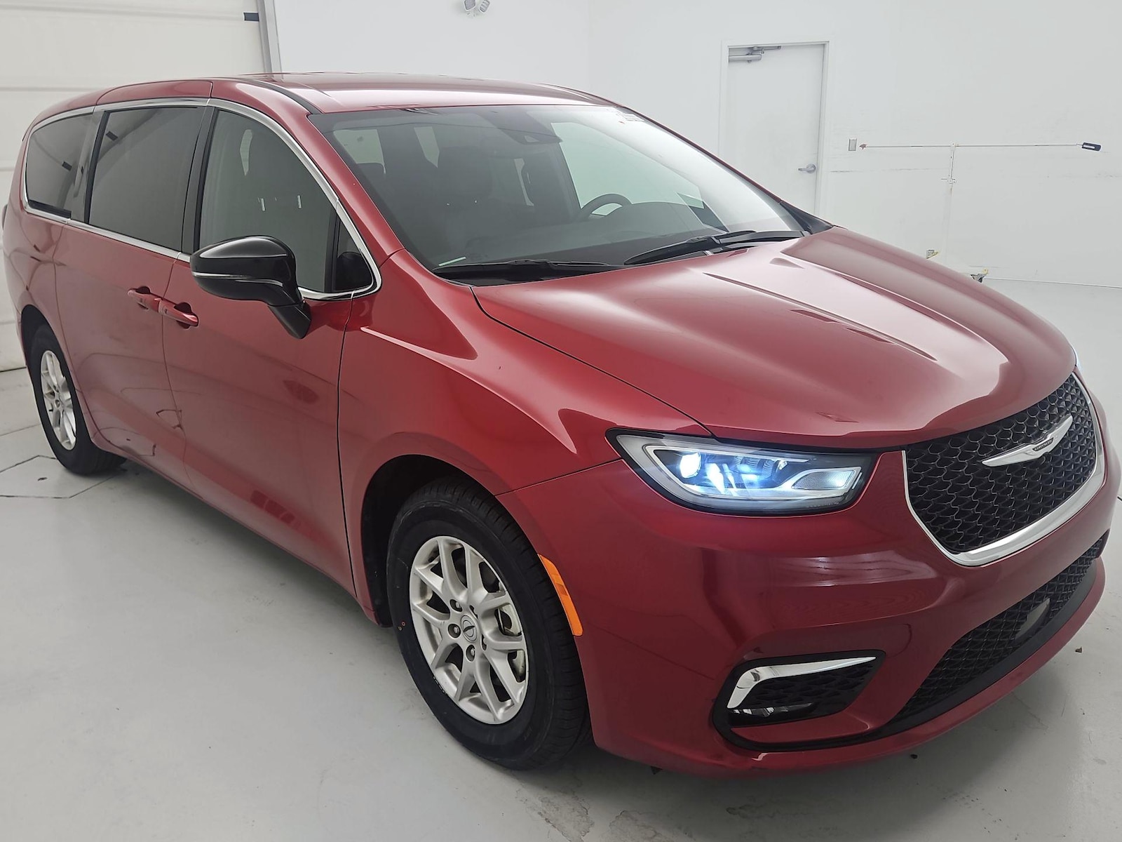 2025 Chrysler Pacifica