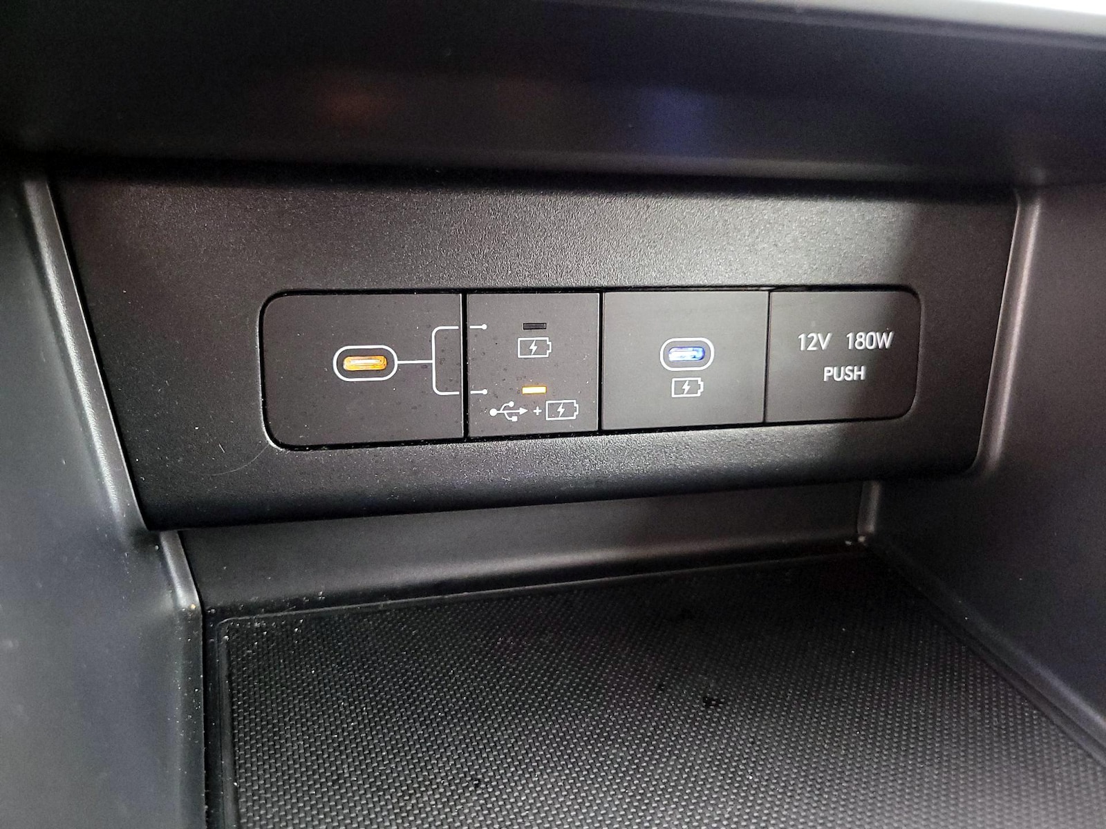 2025 Hyundai Sonata SEL - Photo 18