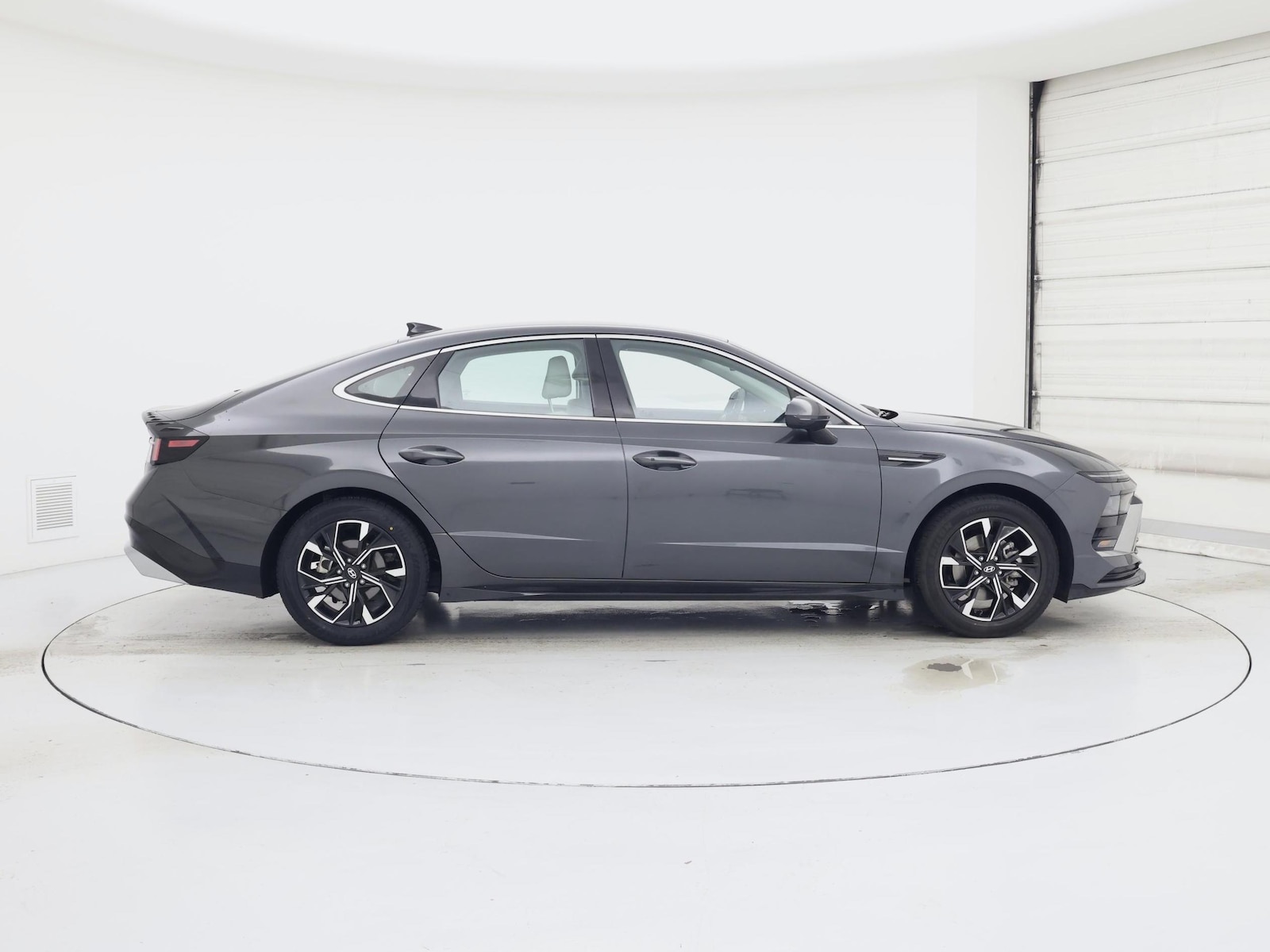 2025 Hyundai Sonata SEL - Photo 8