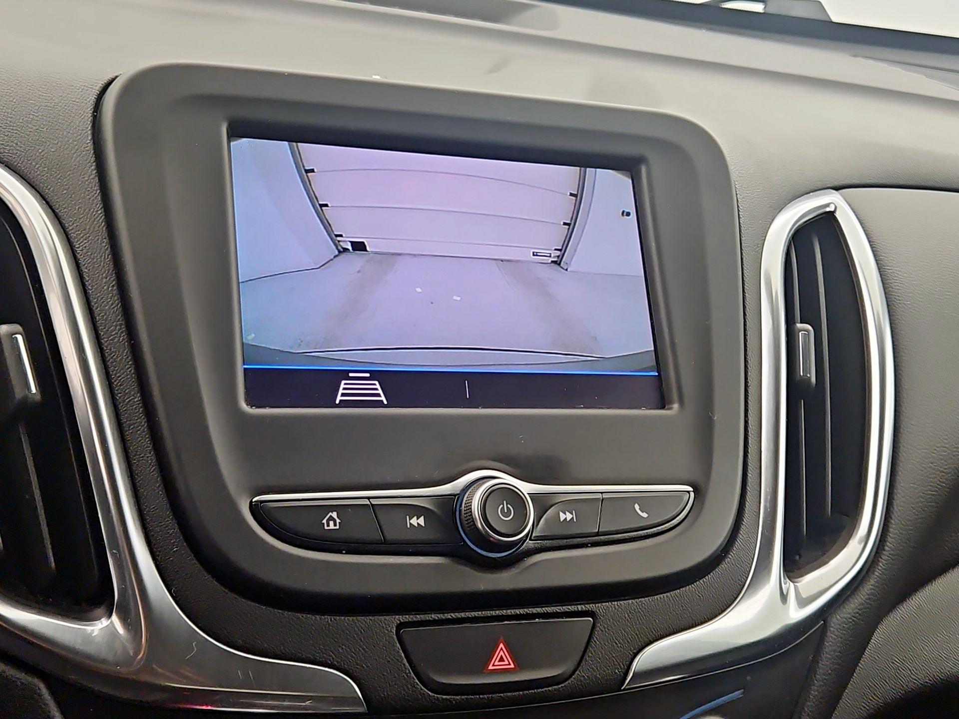 Thumbnail: 2021 Chevrolet Equinox - 14