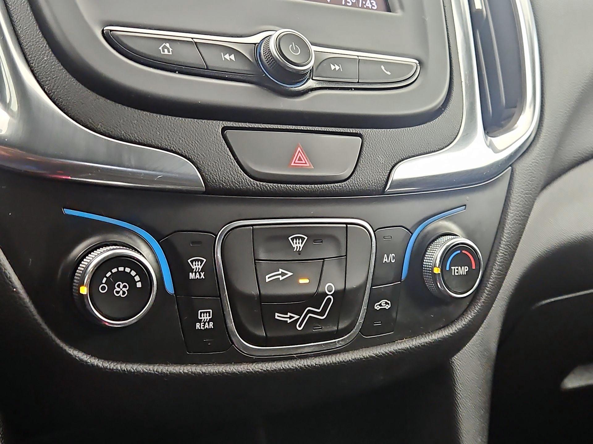 Thumbnail: 2021 Chevrolet Equinox - 16