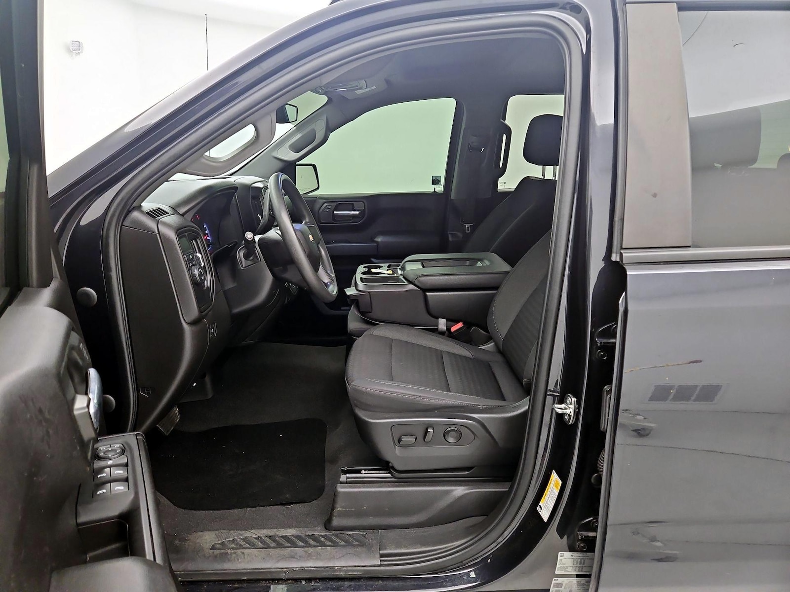 2022 Chevrolet Silverado 1500 Custom - Photo 12