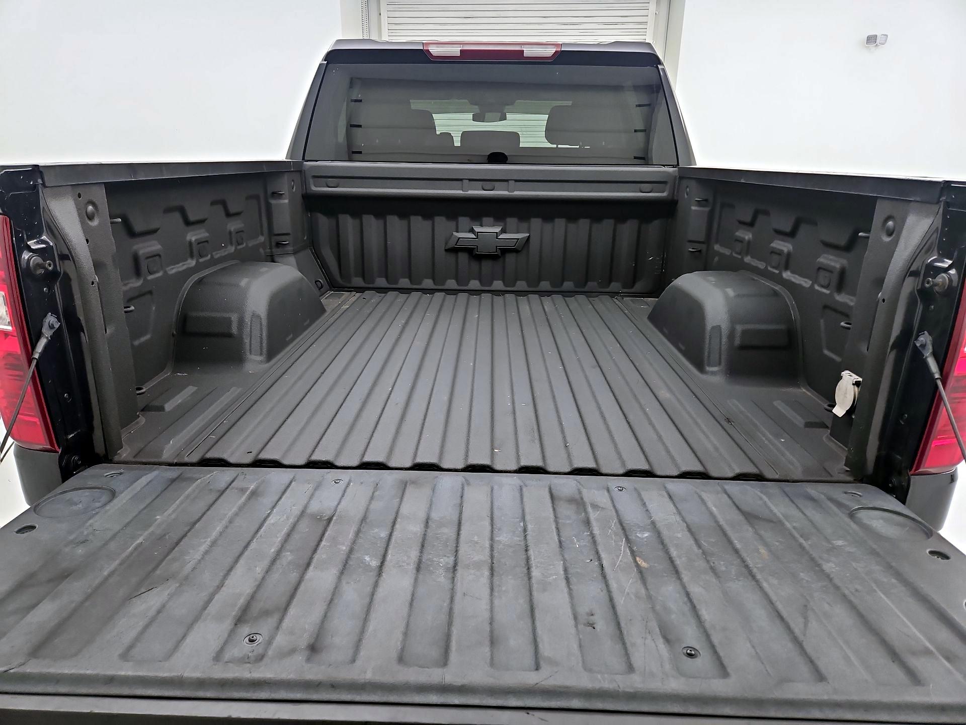 Thumbnail: 2022 Chevrolet Silverado 1500 - 20