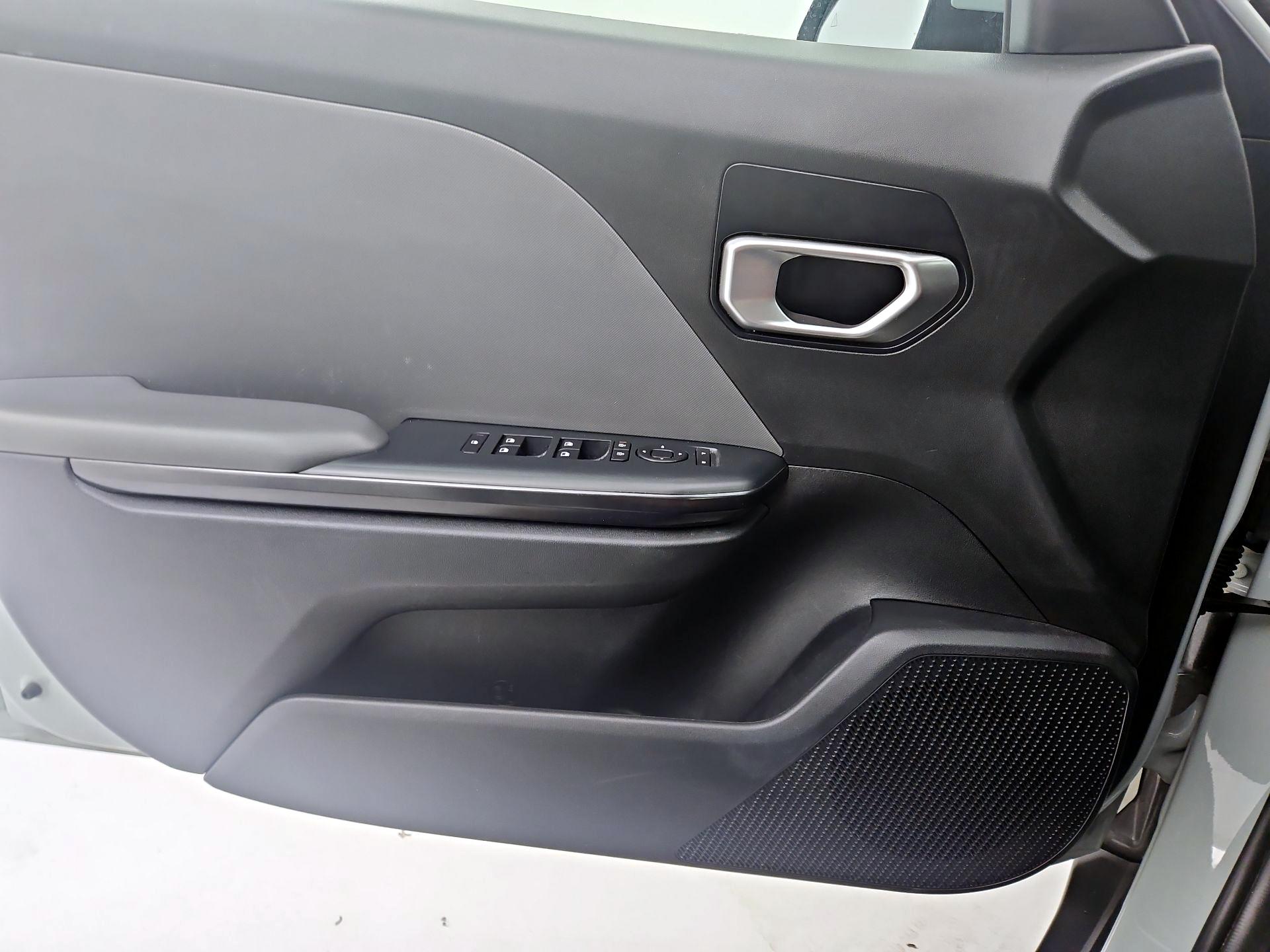 Thumbnail: 2025 Kia K4 - 10