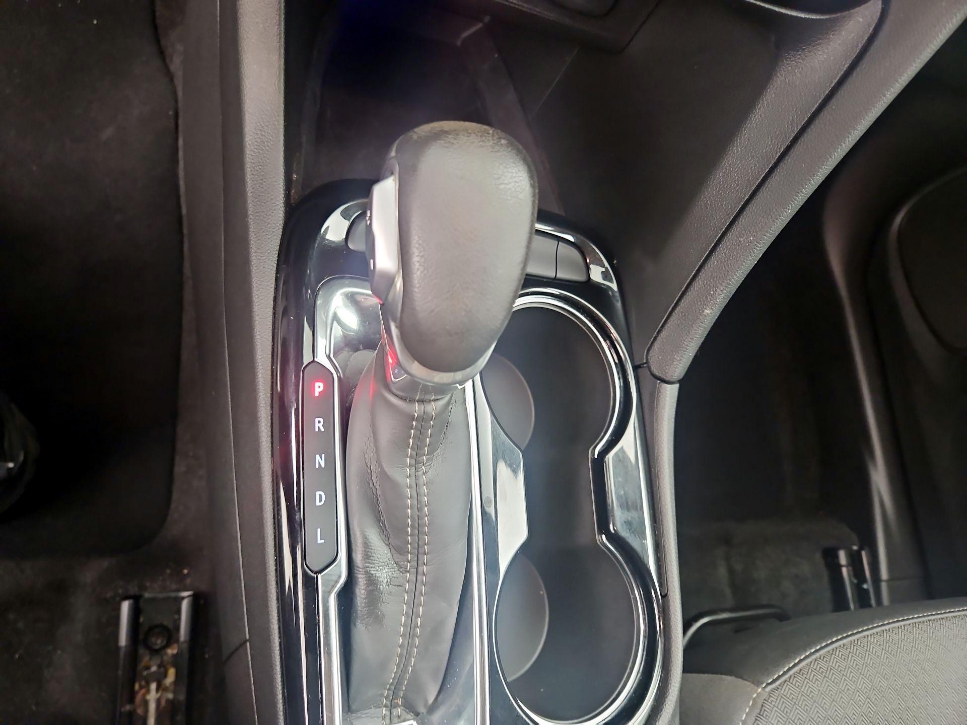 Thumbnail: 2023 Buick Encore GX - 15
