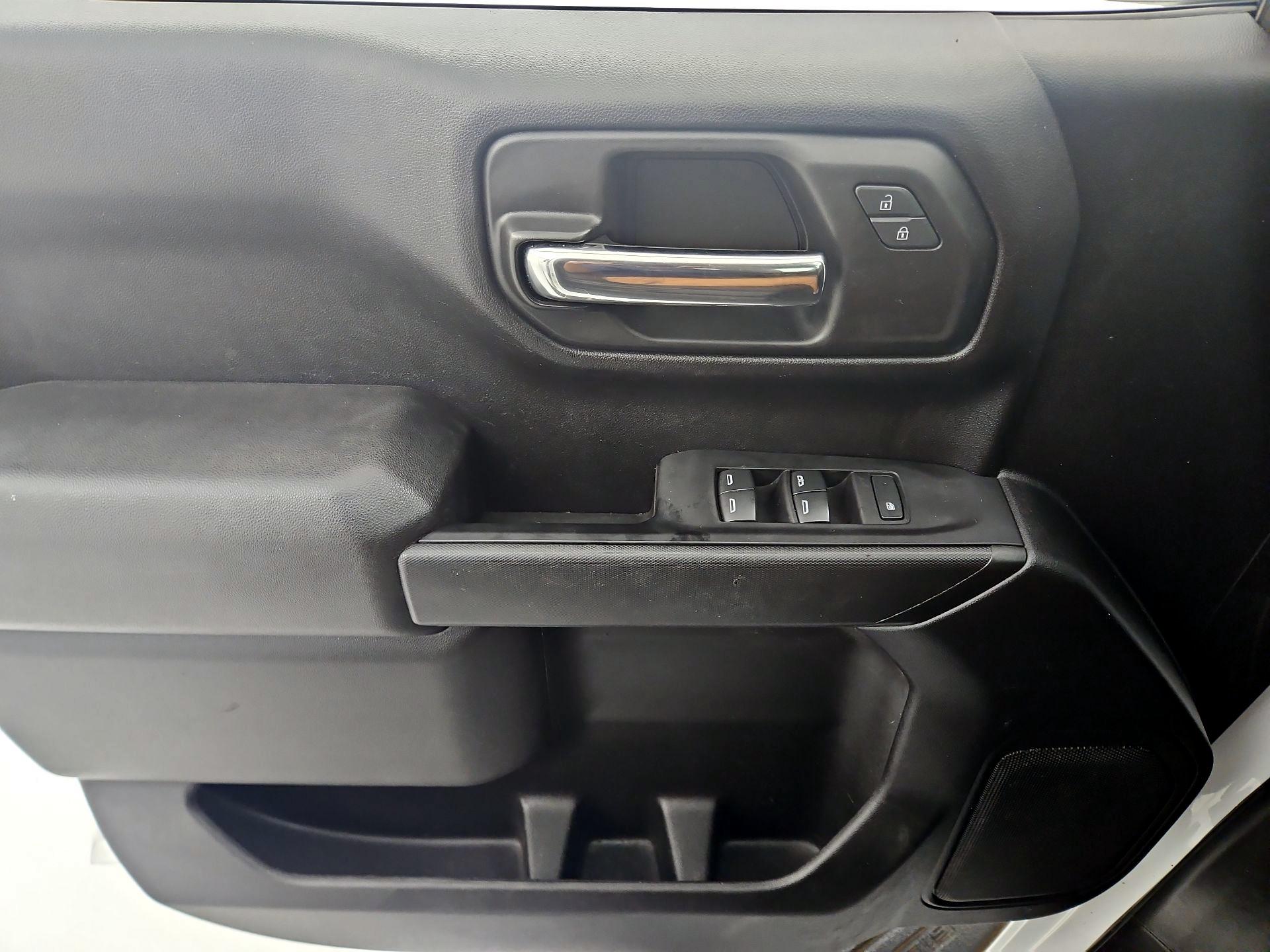 Thumbnail: 2024 Chevrolet Silverado 1500 - 10