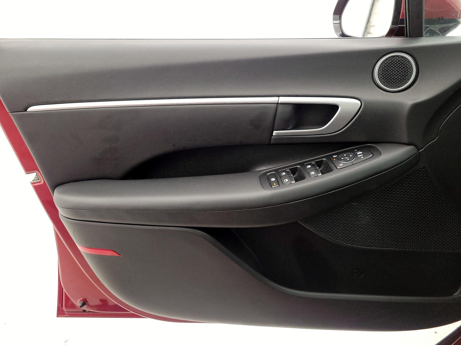 Thumbnail: 2025 Hyundai Sonata - 12