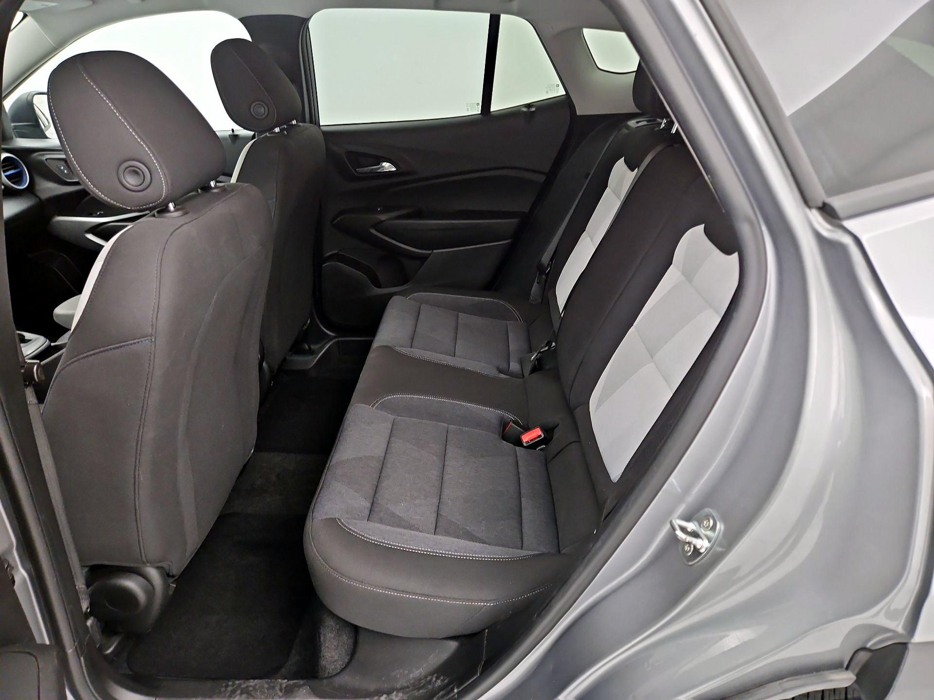 Thumbnail: 2024 Chevrolet Trax - 17