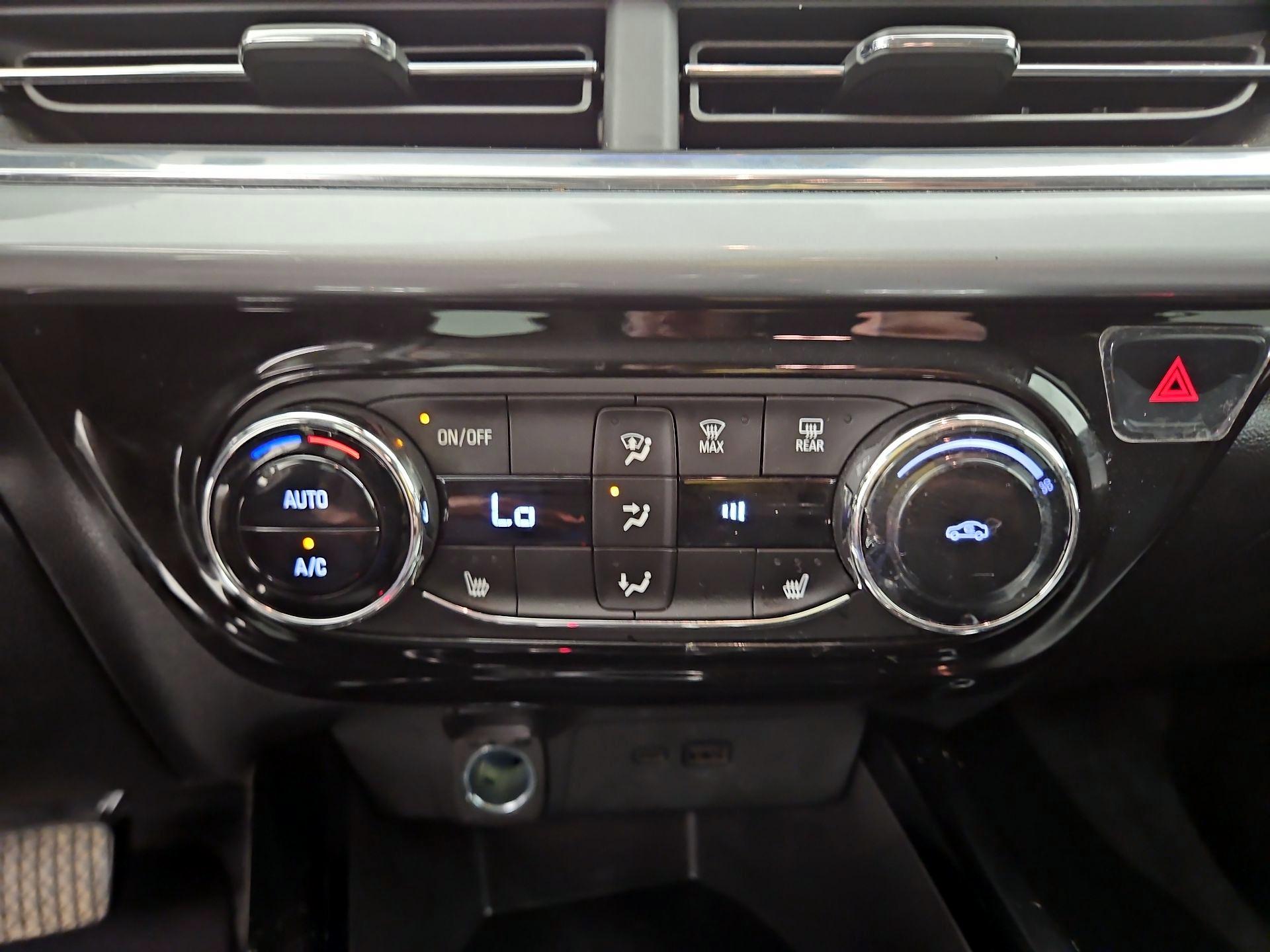 Thumbnail: 2024 Chevrolet Trax - 14