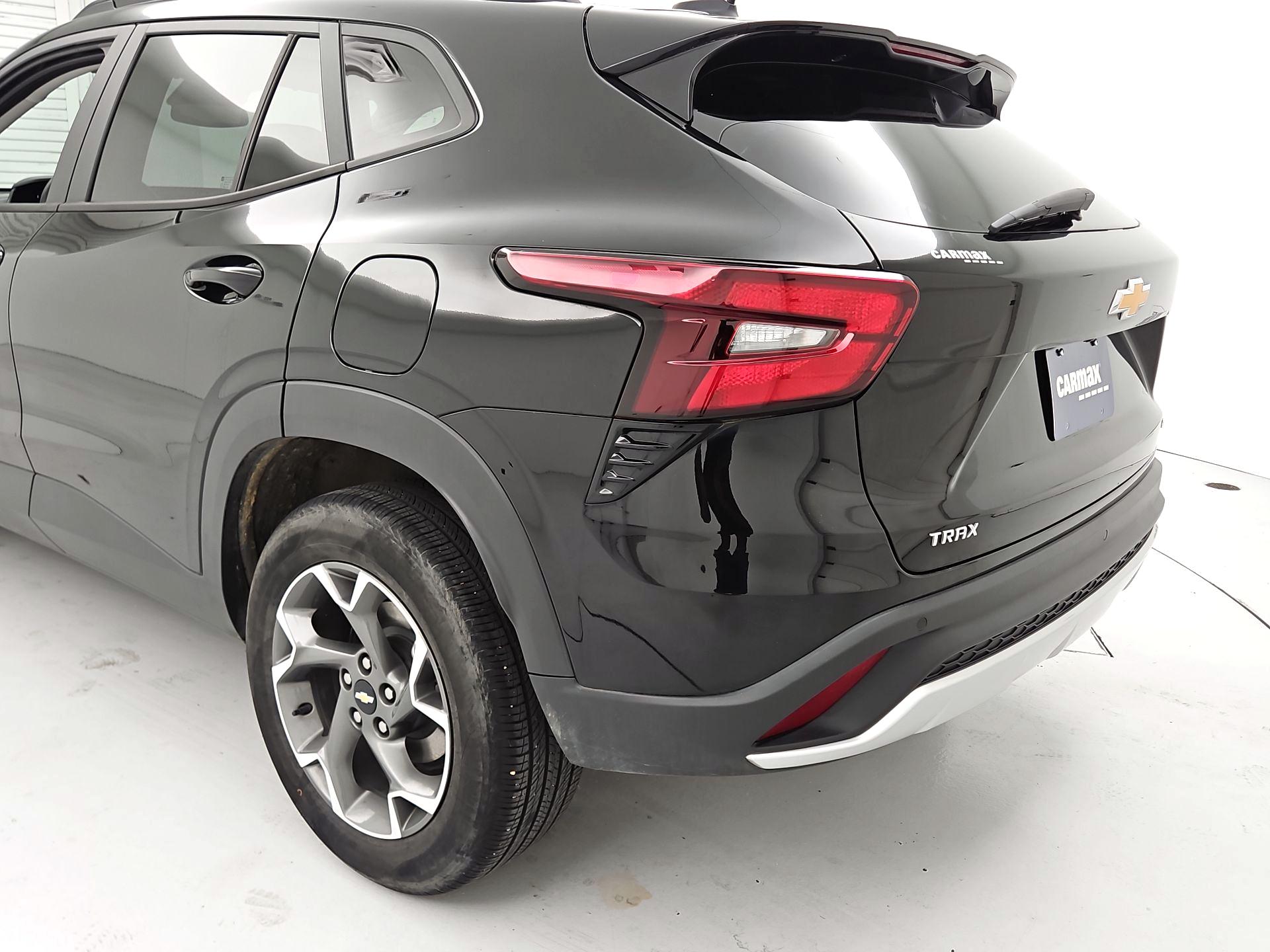Thumbnail: 2024 Chevrolet Trax - 7