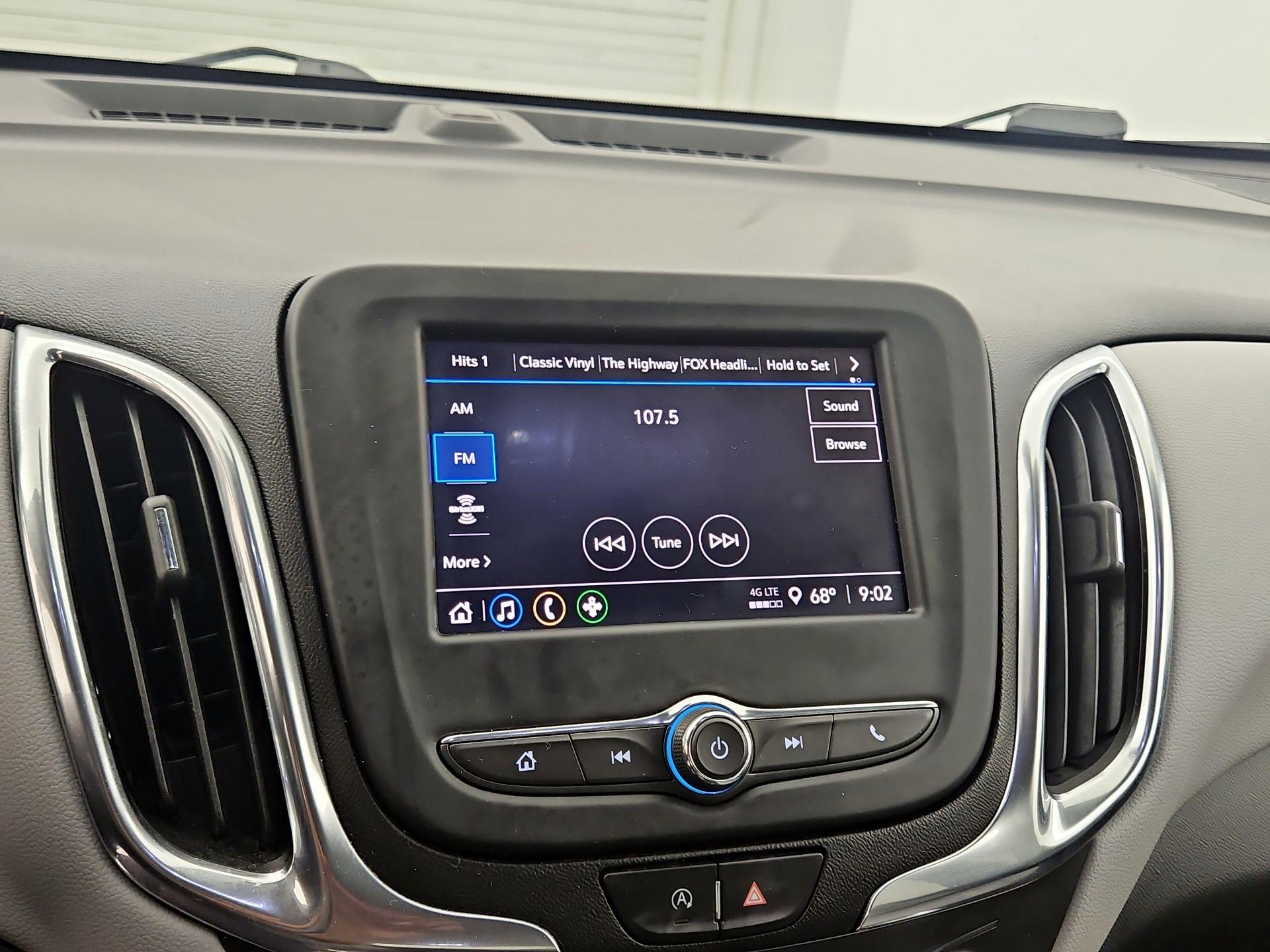Thumbnail: 2022 Chevrolet Equinox - 15