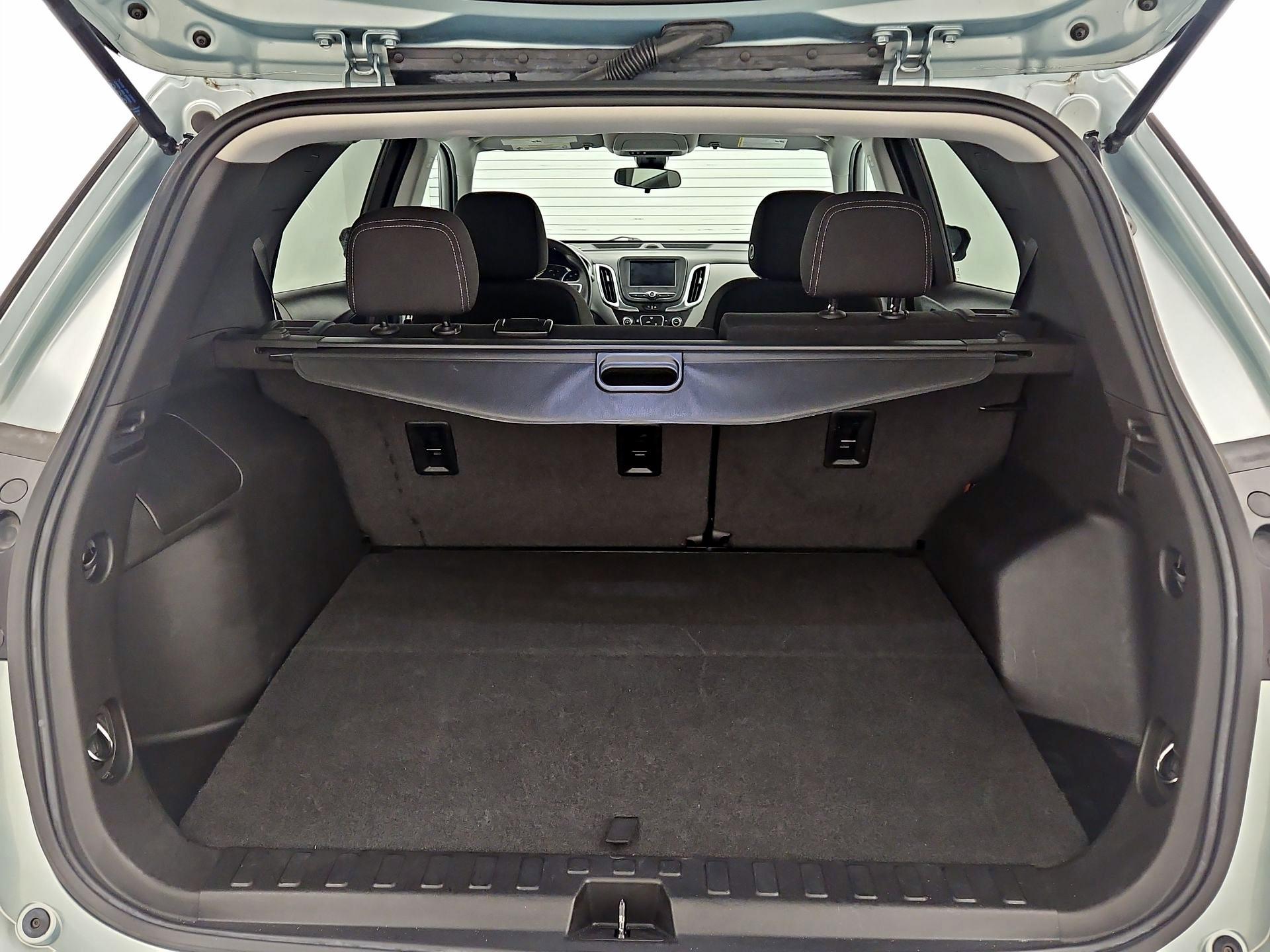 Thumbnail: 2022 Chevrolet Equinox - 20