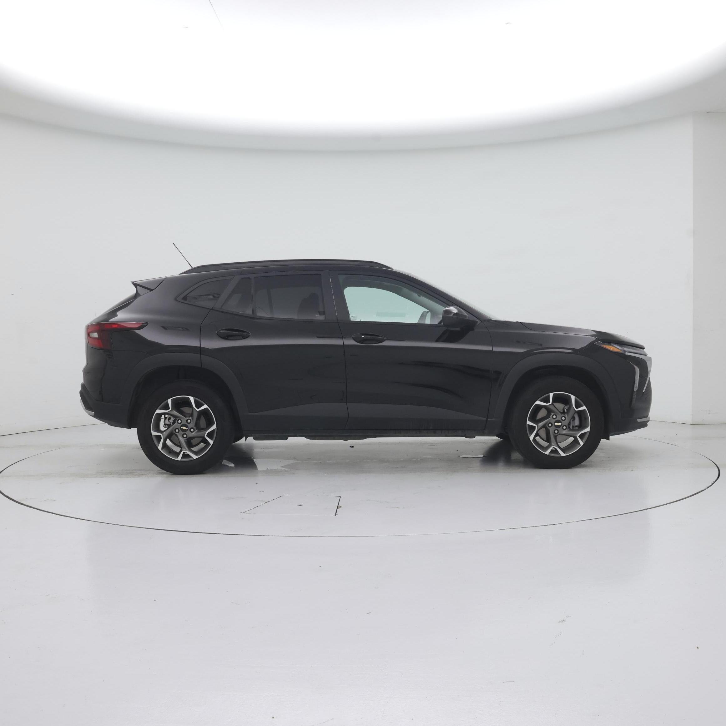 Thumbnail: 2025 Chevrolet Trax - 7