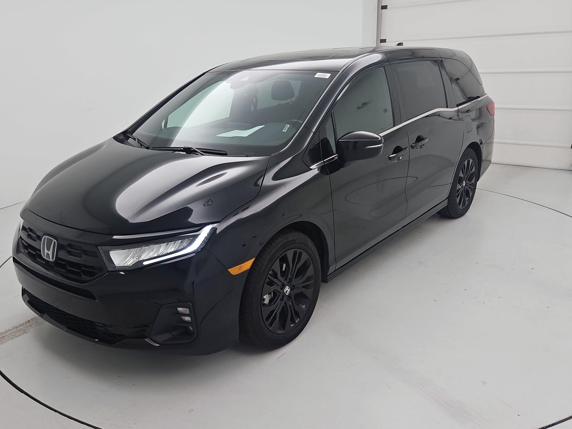 Thumbnail: 2025 Honda Odyssey - 3