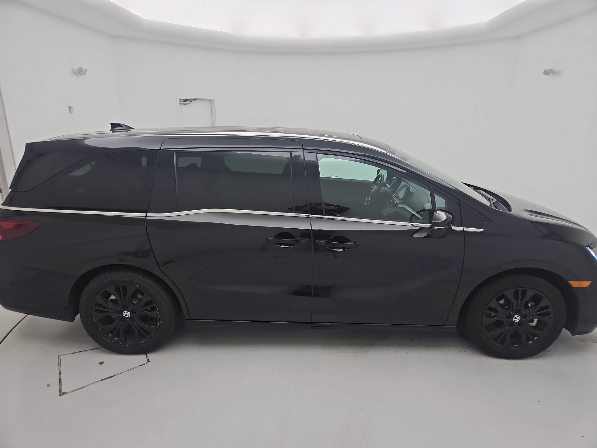 Thumbnail: 2025 Honda Odyssey - 4