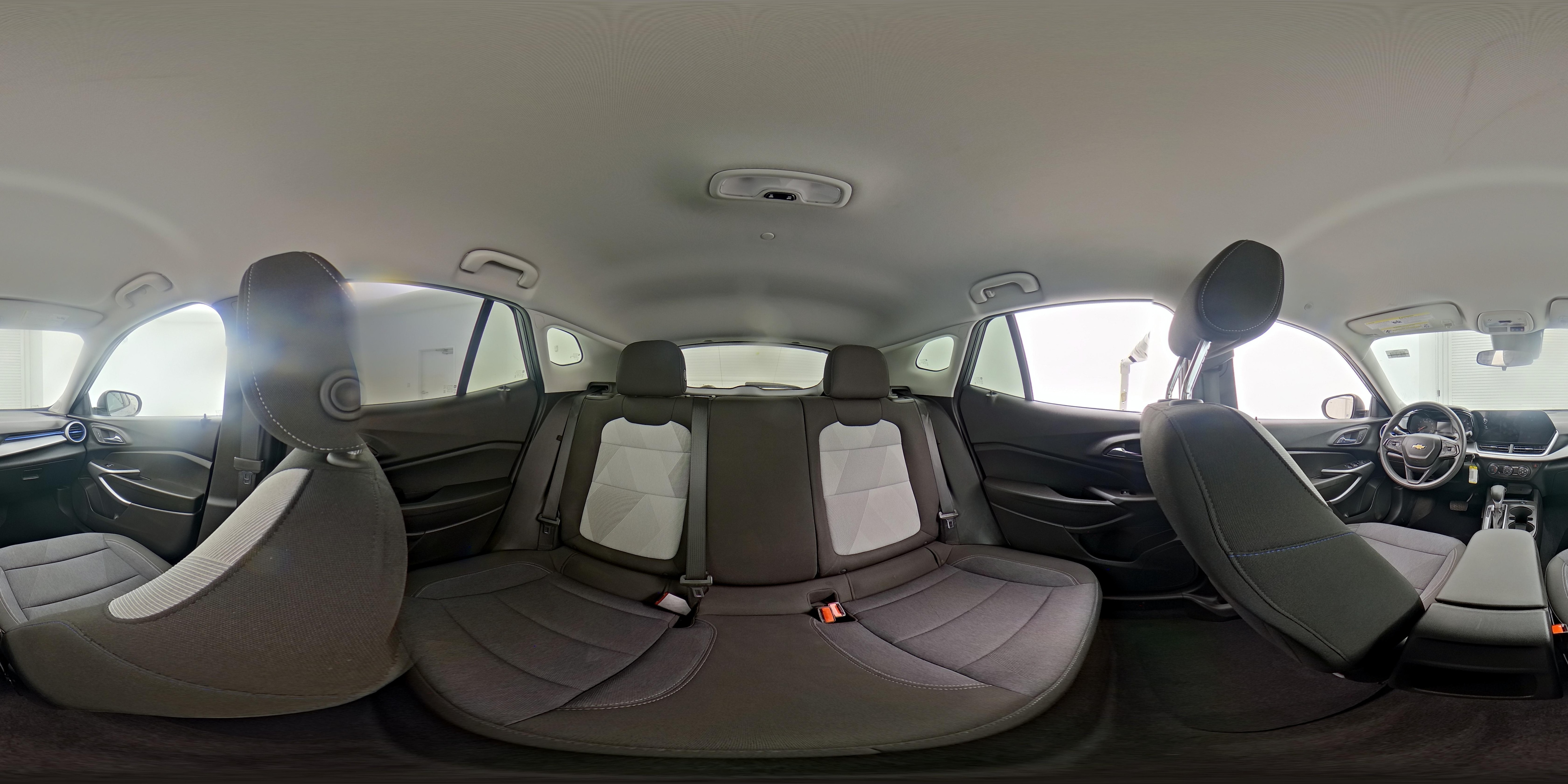 2024 Chevrolet Trax LS - Photo 25