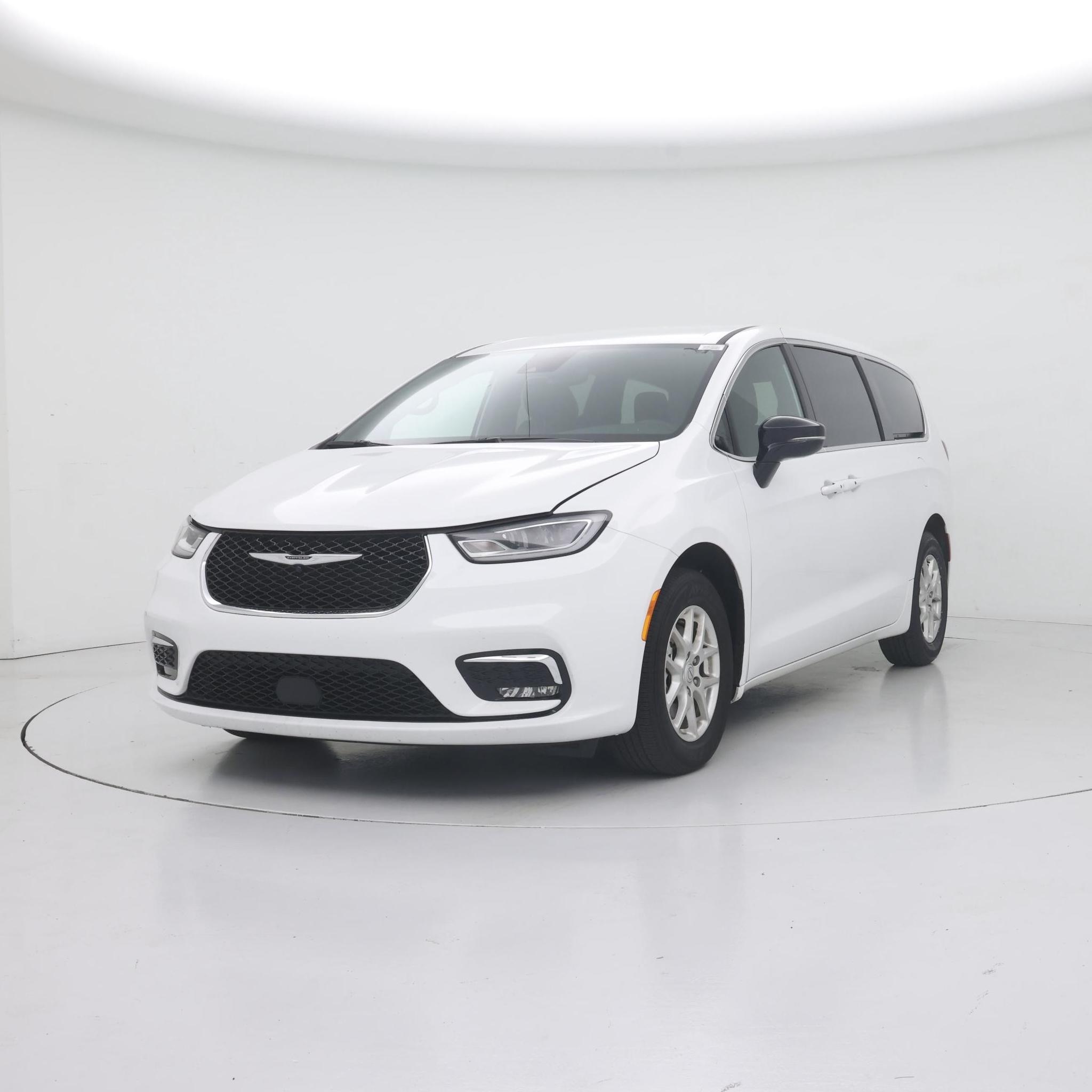 Thumbnail: 2025 Chrysler Pacifica - 4