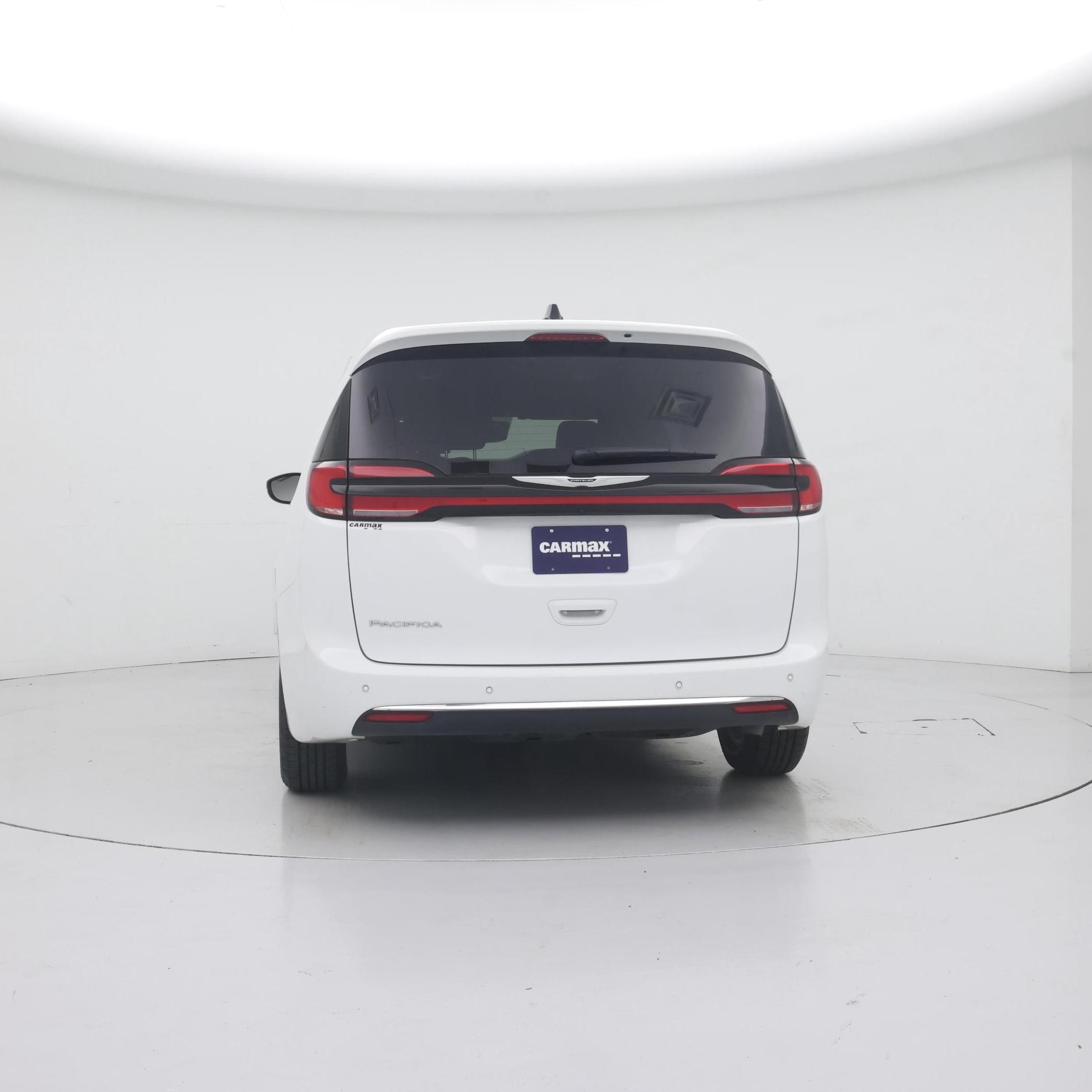 Thumbnail: 2025 Chrysler Pacifica - 6