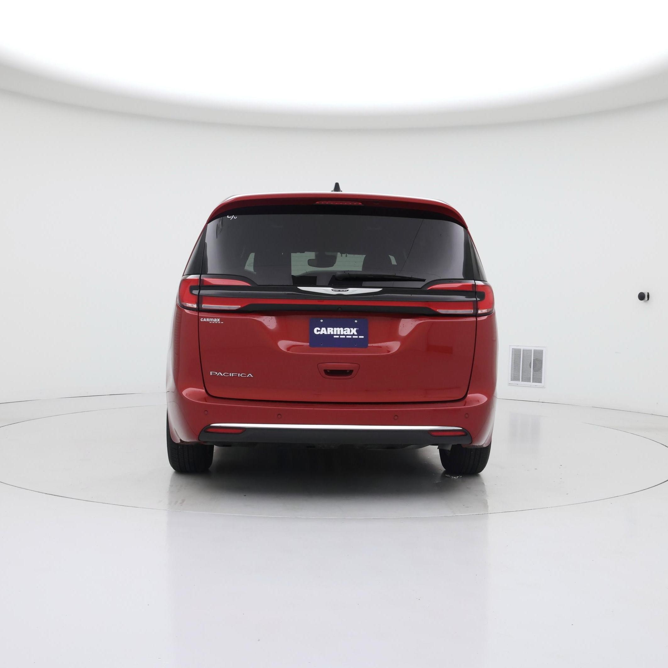 Thumbnail: 2025 Chrysler Pacifica - 6
