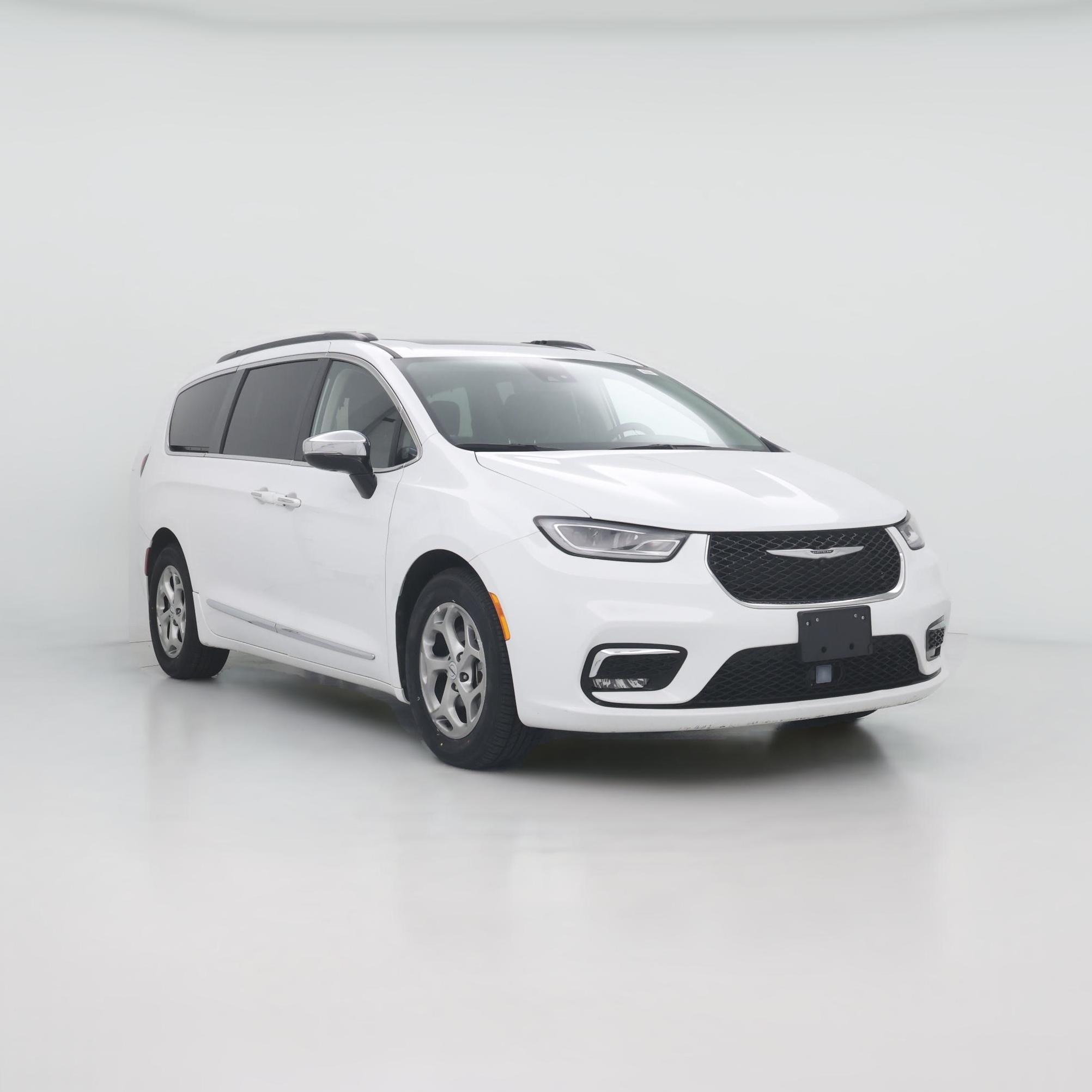 Thumbnail: 2023 Chrysler Pacifica - 1