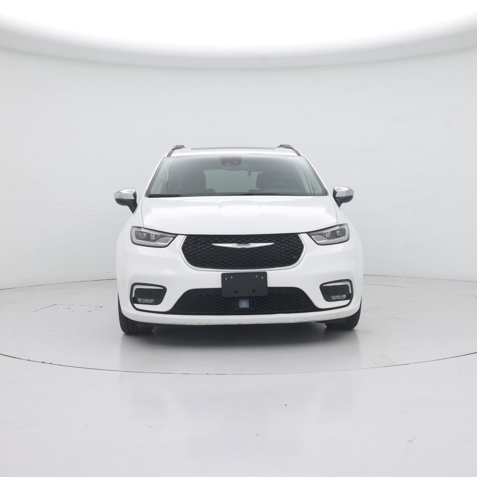 Thumbnail: 2023 Chrysler Pacifica - 5
