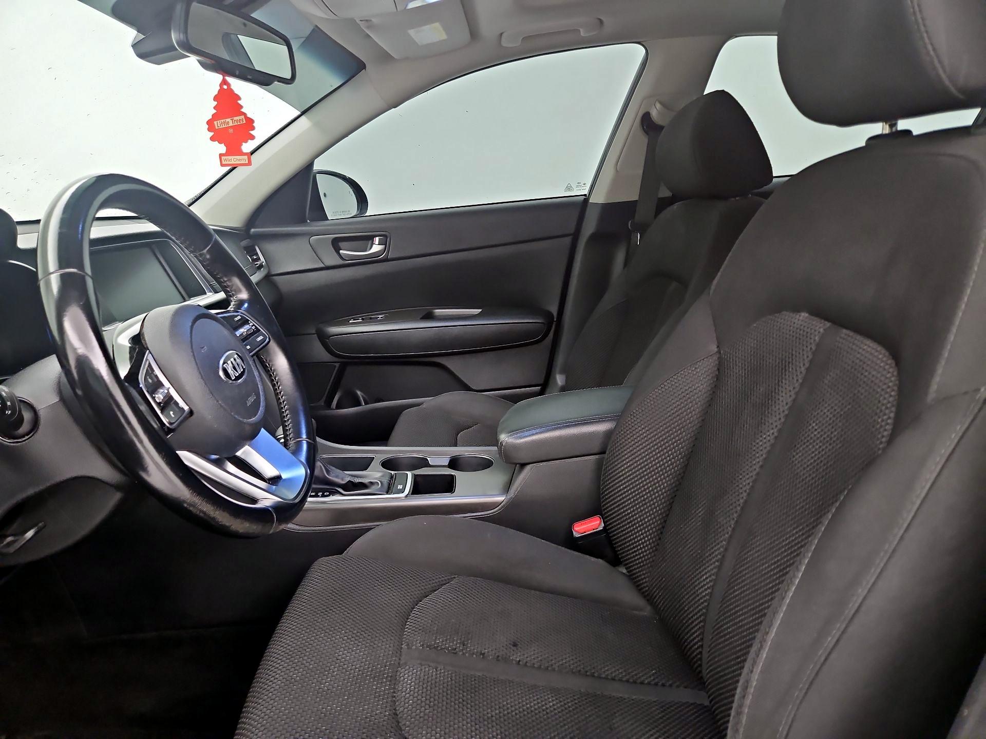 Thumbnail: 2019 Kia Optima - 9