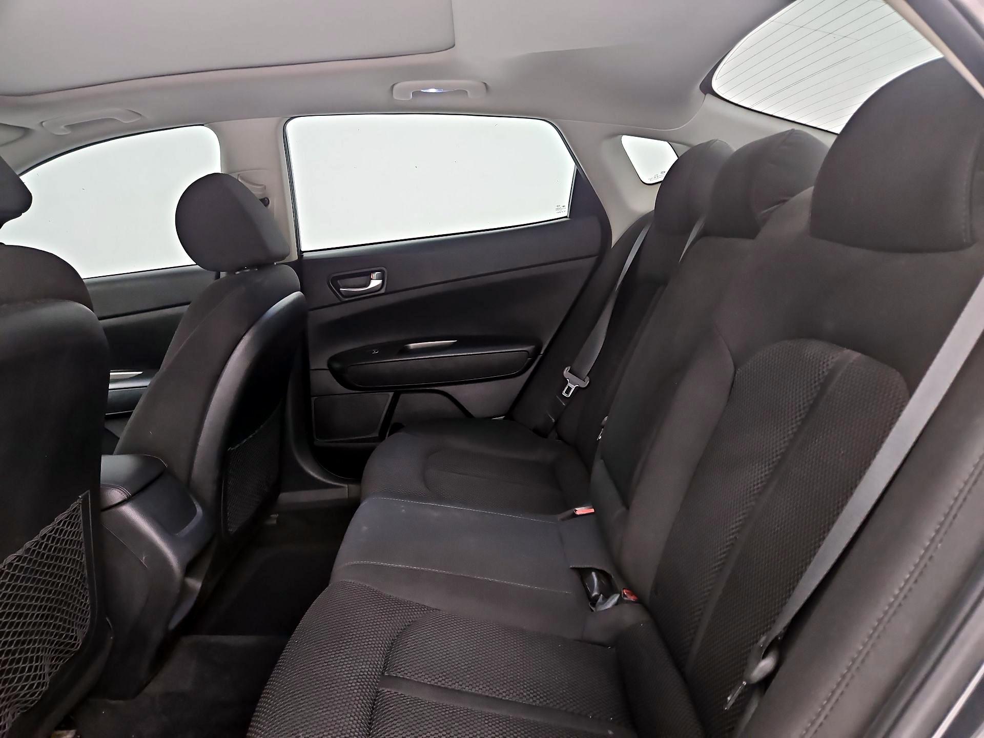 Thumbnail: 2019 Kia Optima - 18