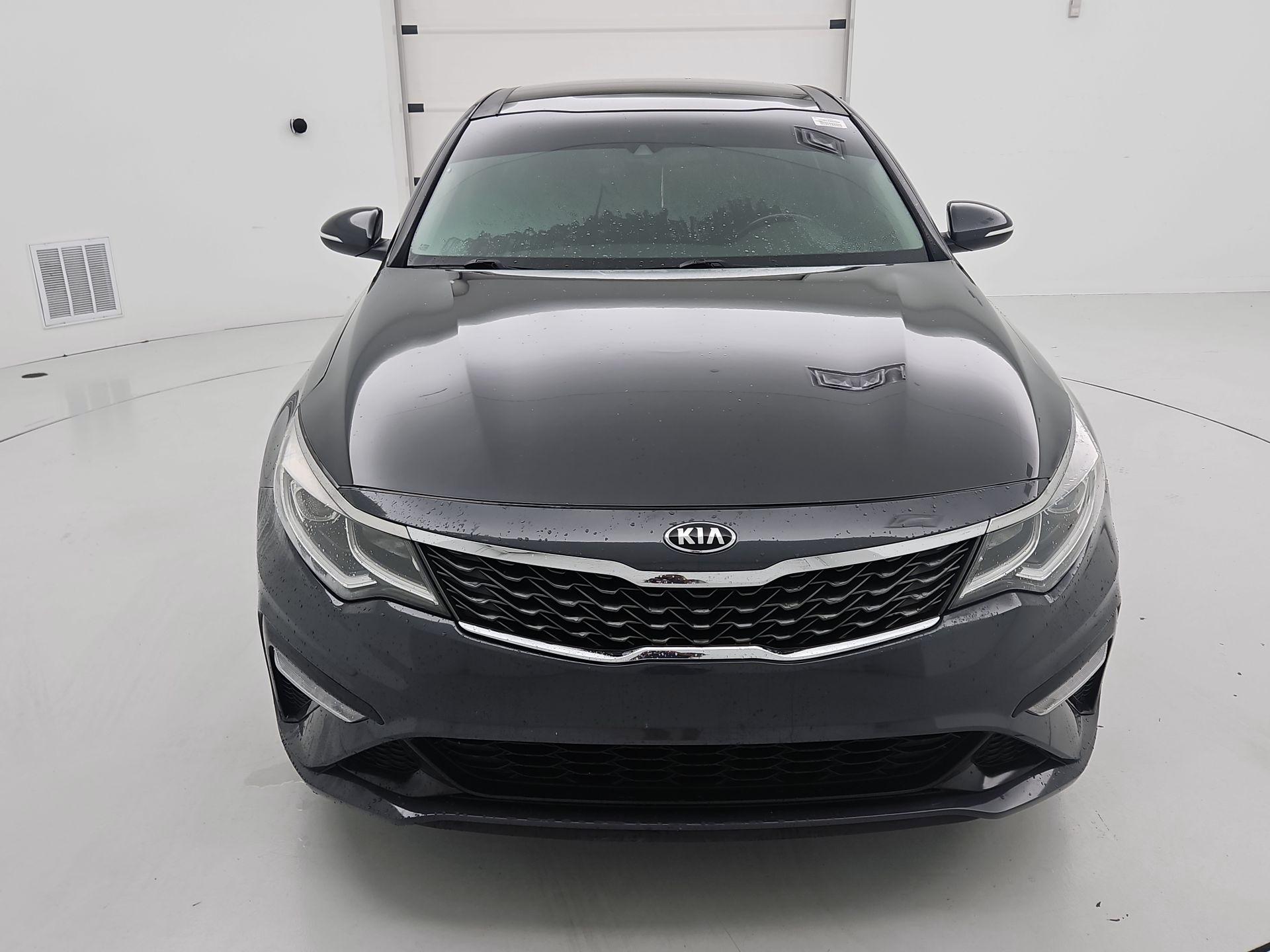 Thumbnail: 2019 Kia Optima - 2