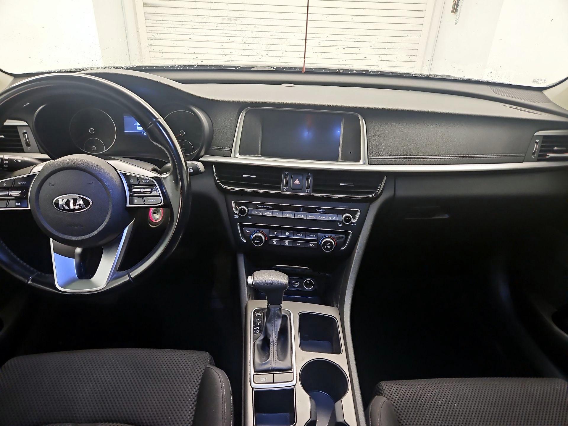 Thumbnail: 2019 Kia Optima - 8