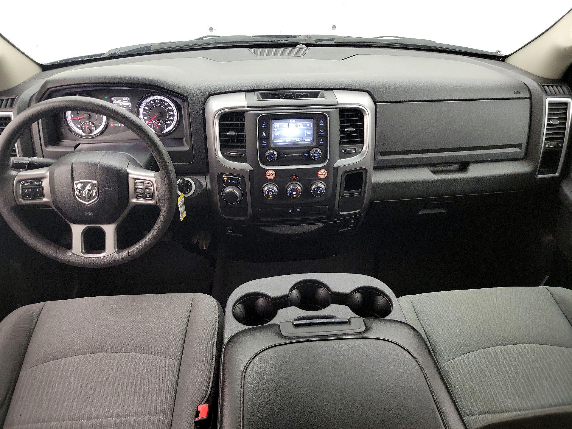 Thumbnail: 2024 RAM 1500 Classic - 9
