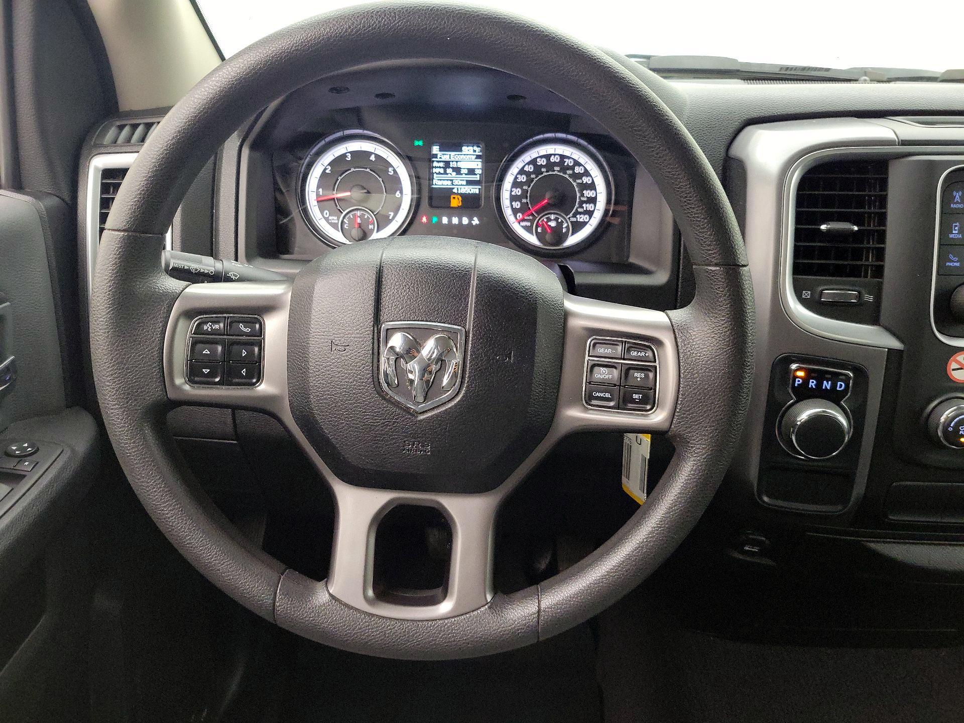 Thumbnail: 2024 RAM 1500 Classic - 10