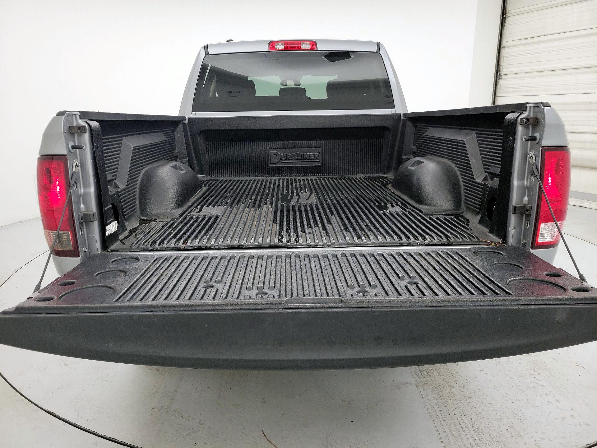 Thumbnail: 2024 RAM 1500 Classic - 20
