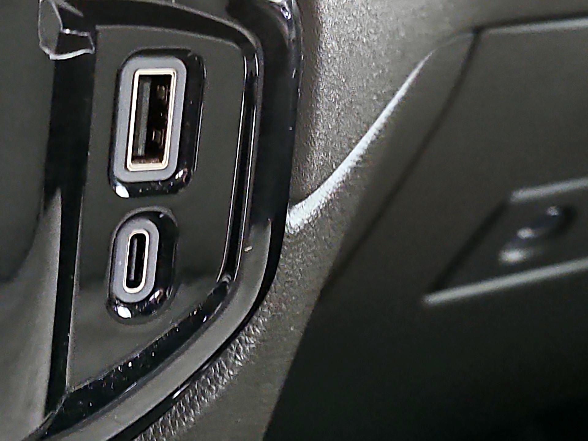 Thumbnail: 2024 Chevrolet Silverado 2500 - 18