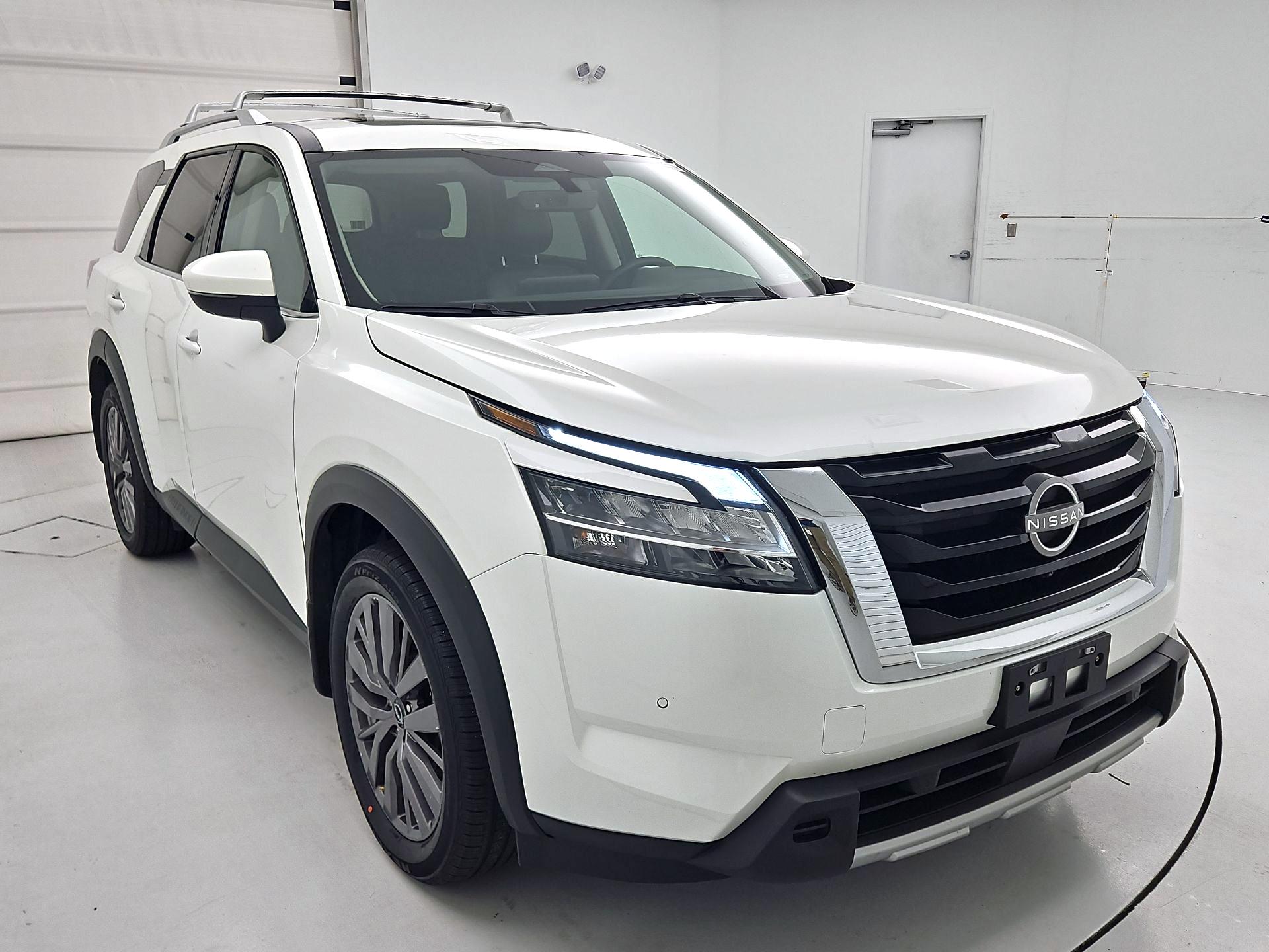 Thumbnail: 2024 Nissan Pathfinder - 1