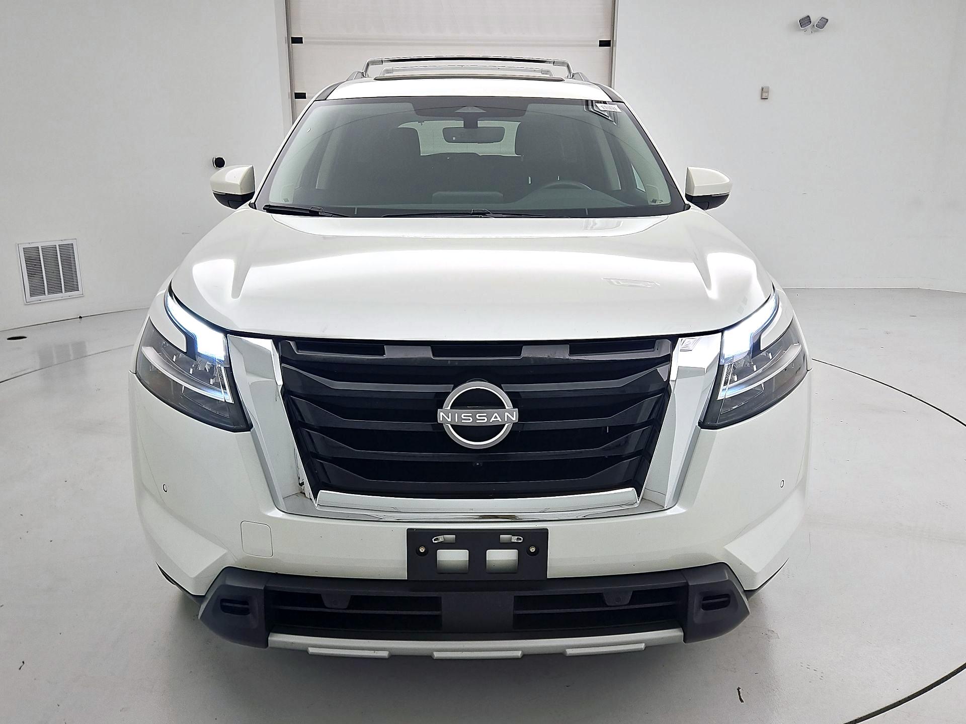 Thumbnail: 2024 Nissan Pathfinder - 2