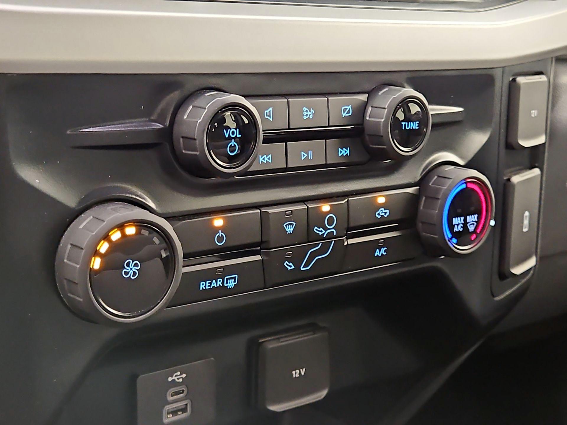 Thumbnail: 2024 Ford F-250 - 16