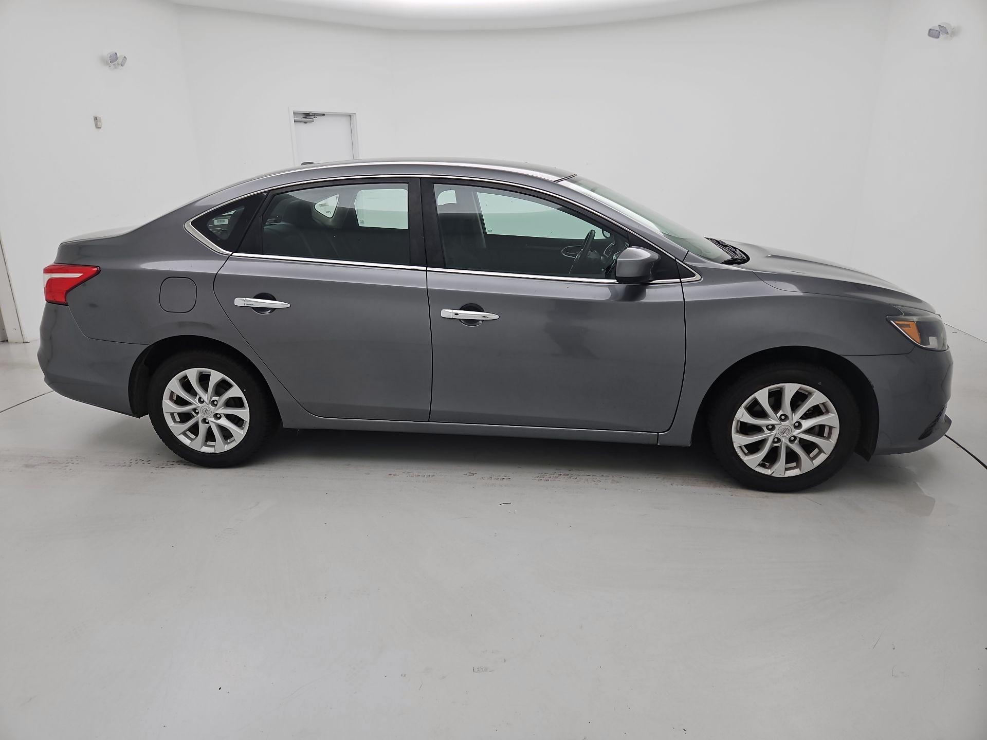 Thumbnail: 2019 Nissan Sentra - 4