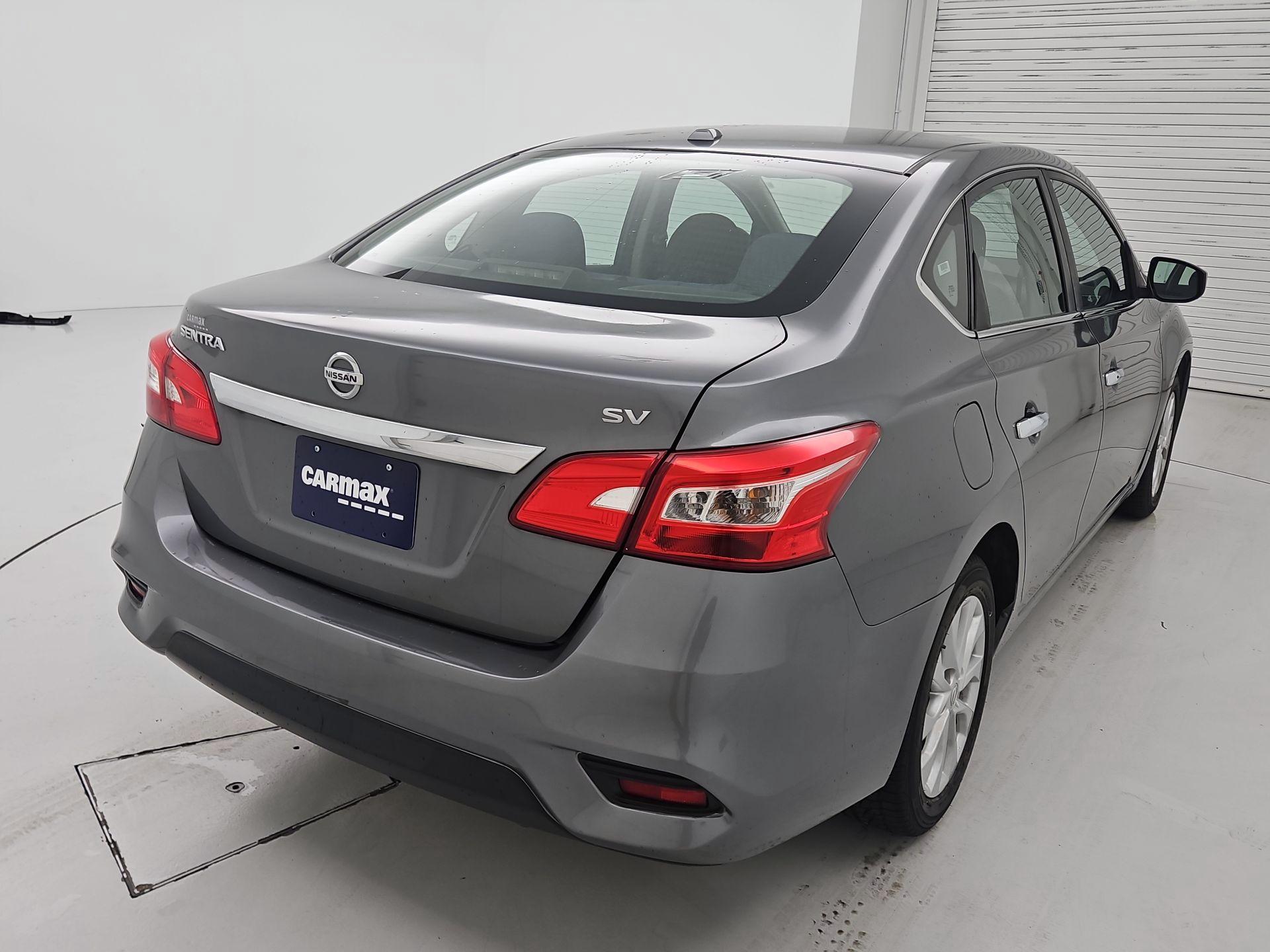 Thumbnail: 2019 Nissan Sentra - 5