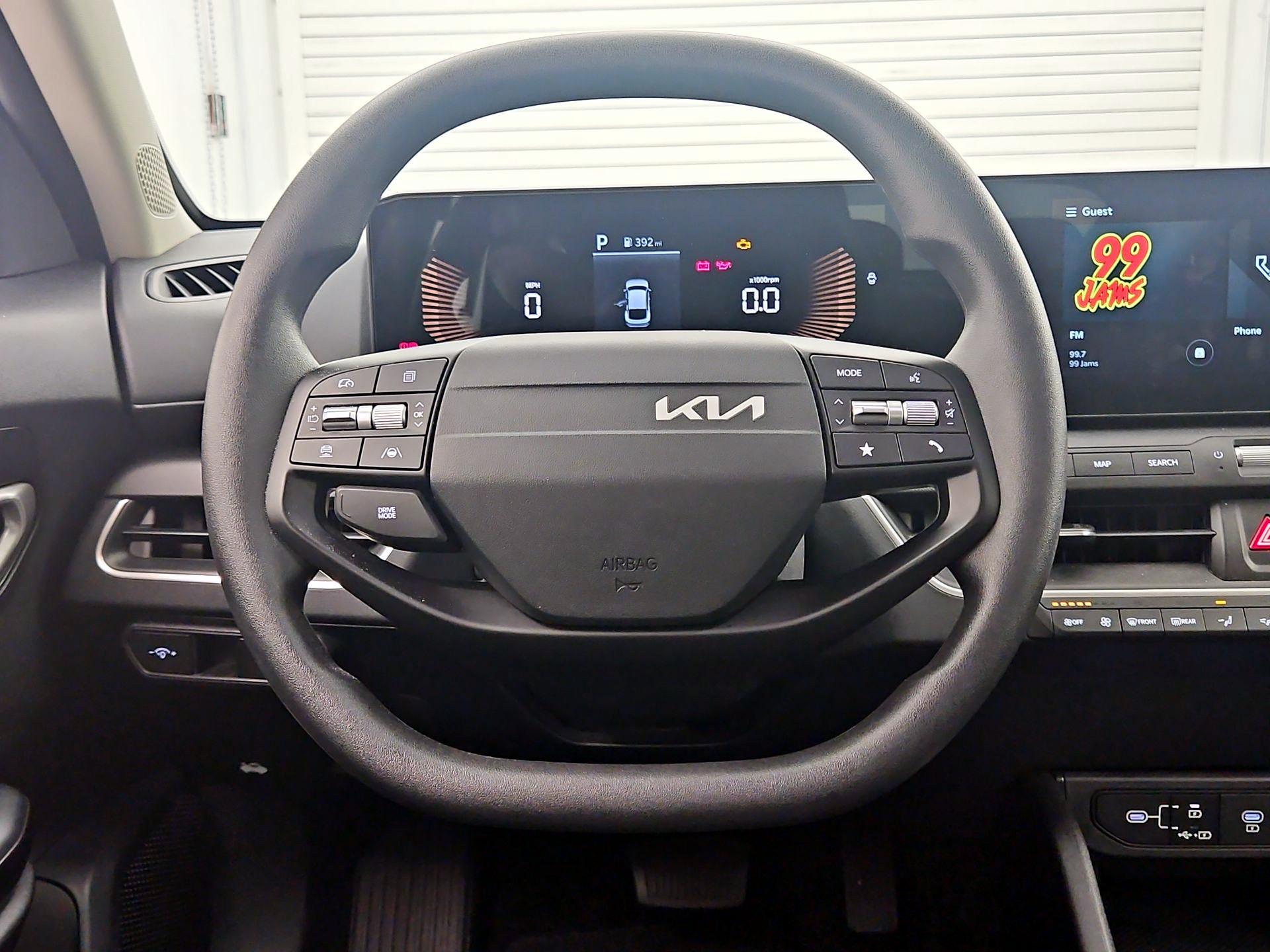 Thumbnail: 2025 Kia K4 - 10