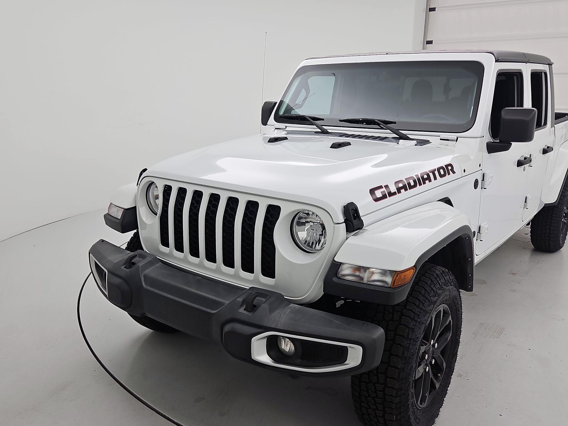 Thumbnail: 2022 Jeep Gladiator - 3