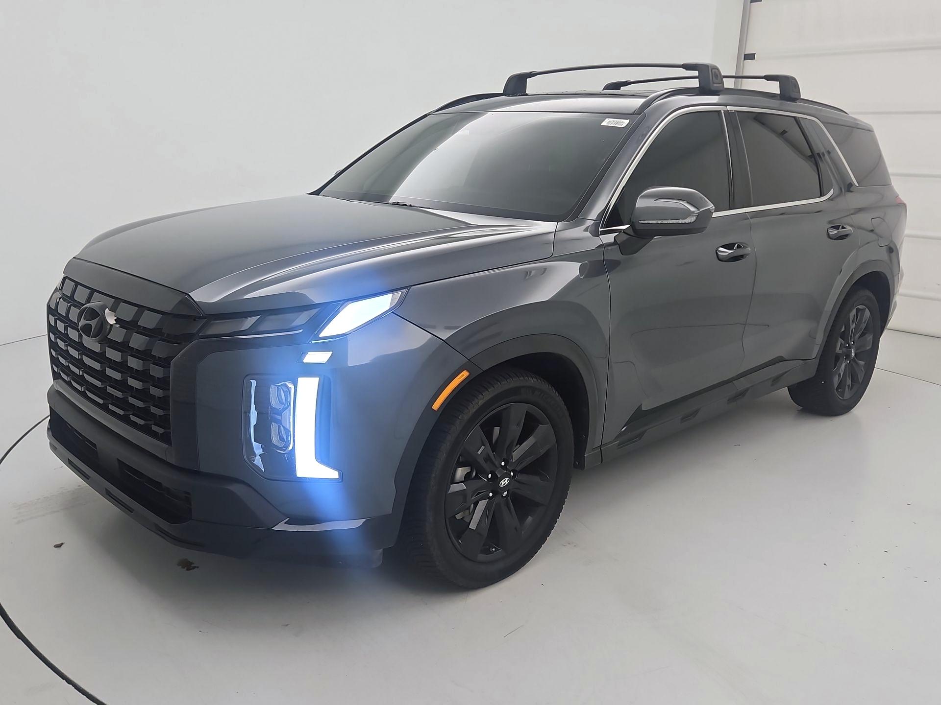 Thumbnail: 2023 Hyundai Palisade - 3